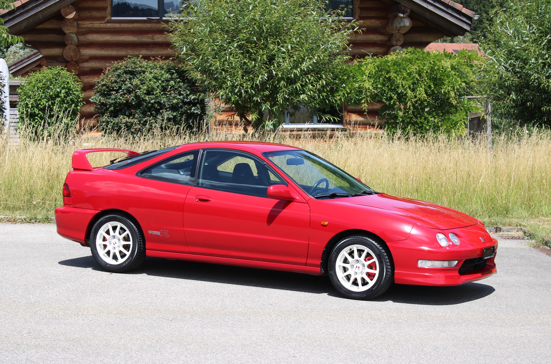 HONDA Integra Type-R 1.8 VTEC-image-1