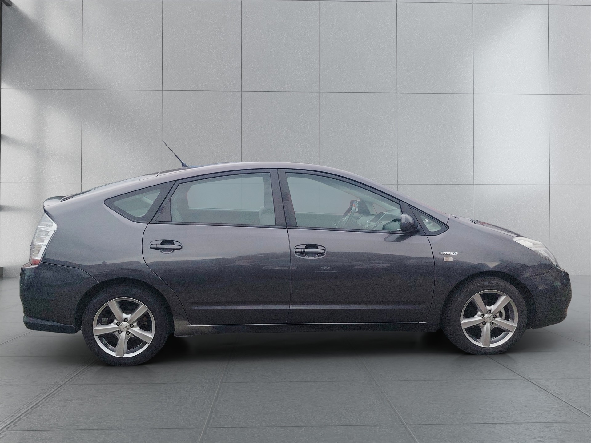 TOYOTA Prius 1.5 16V Hybrid-image-3