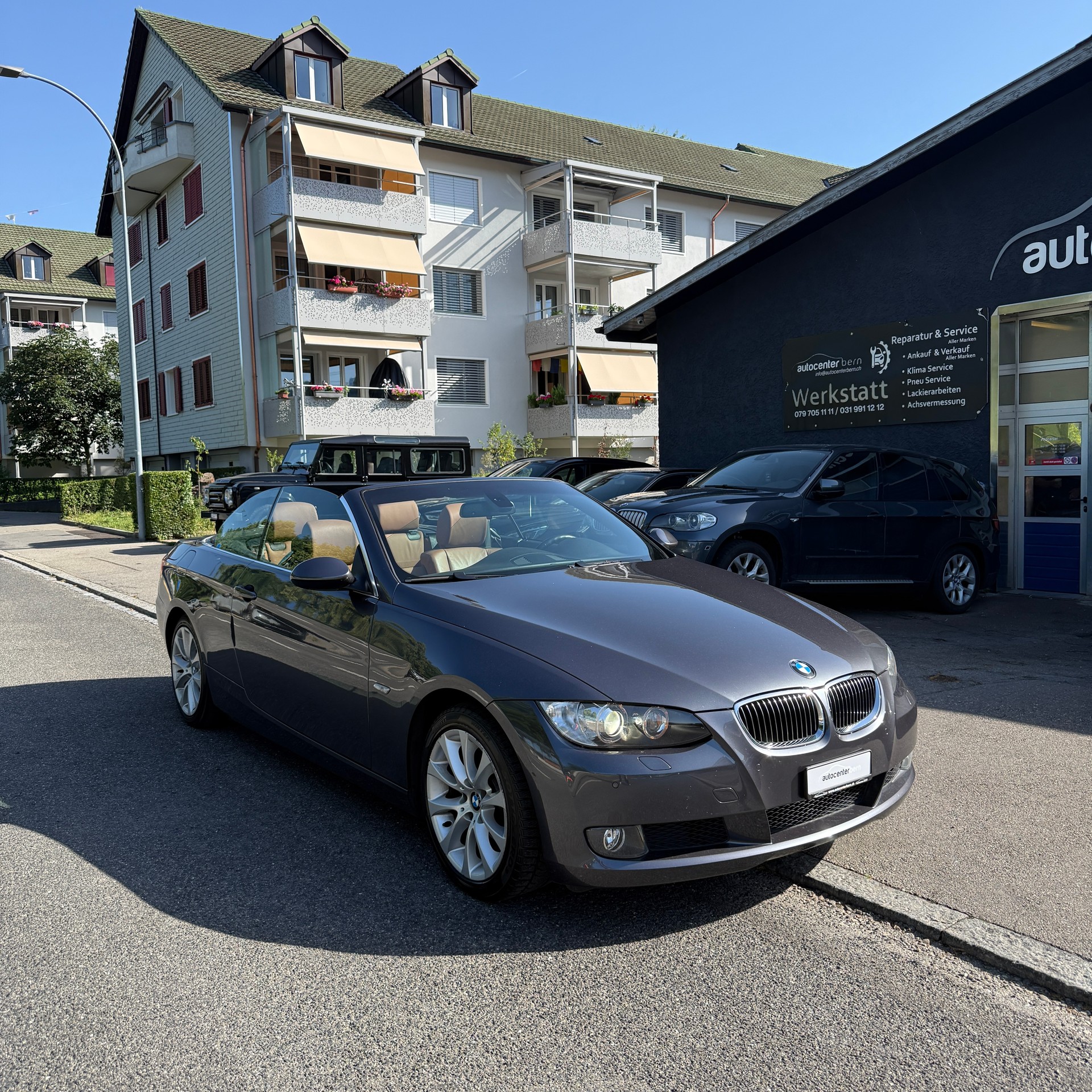 BMW 320i Cabriolet Steptronic-image-0