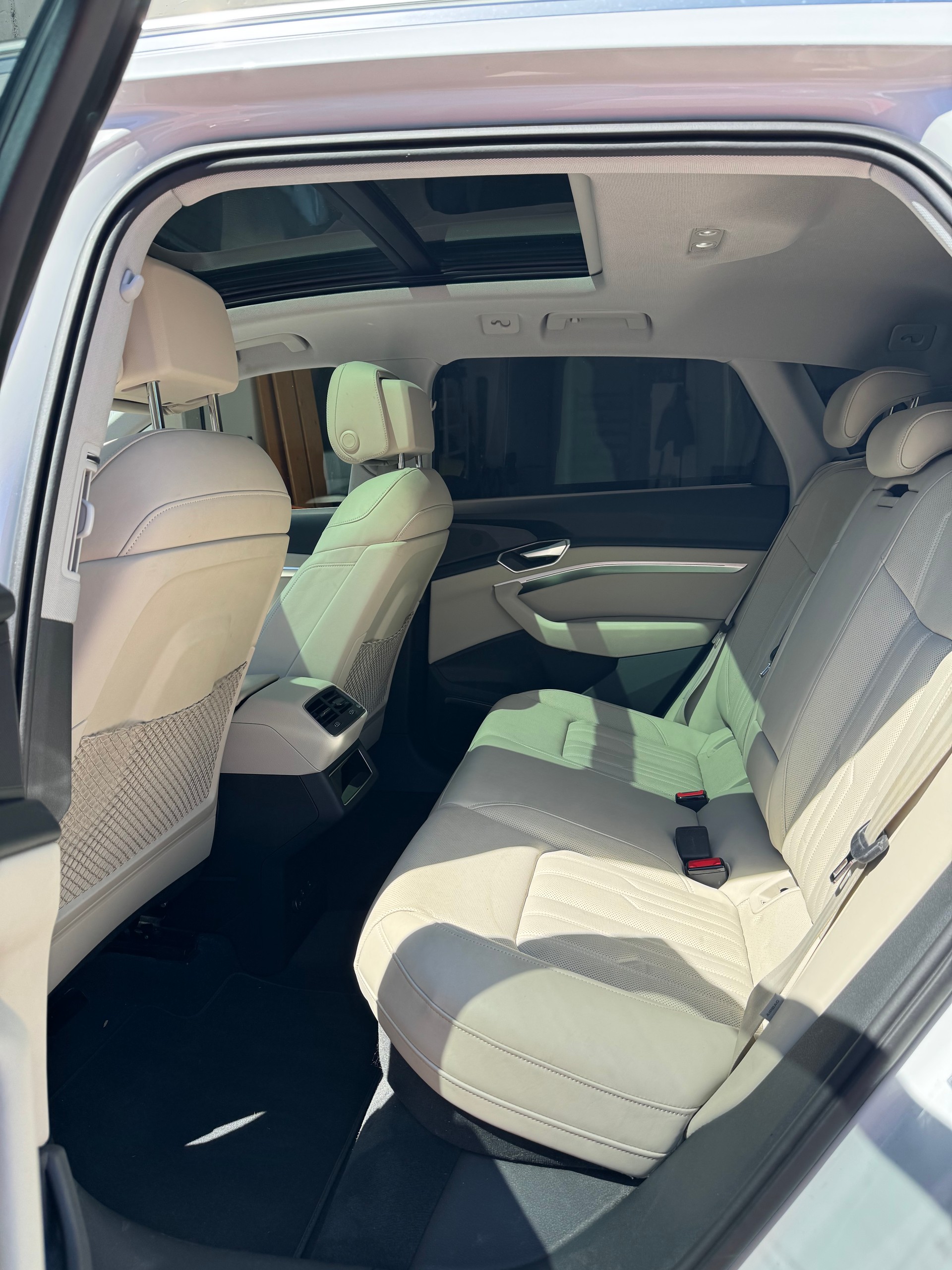 AUDI 55 S Line quattro-image-4
