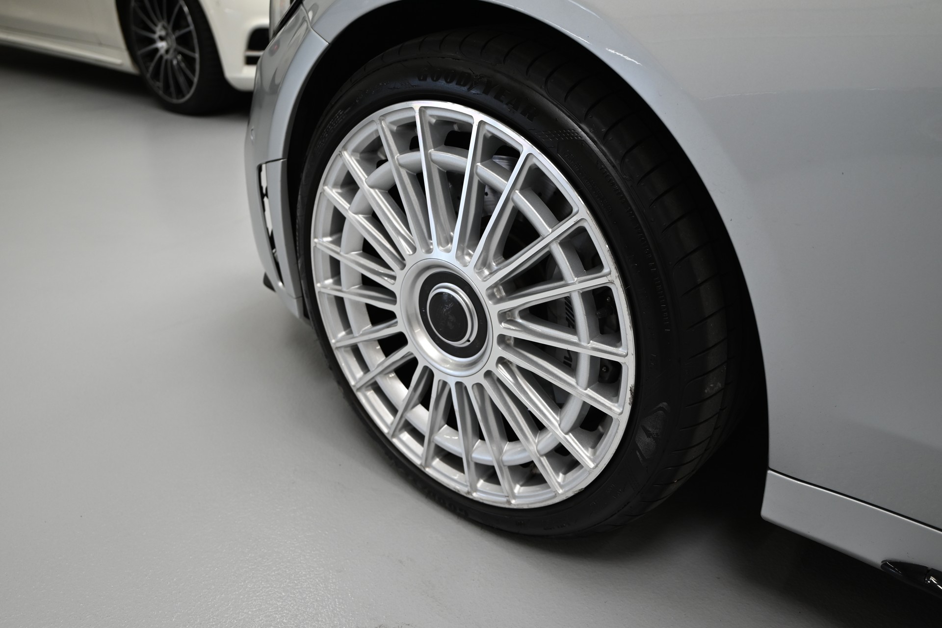 MERCEDES-BENZ C 43 AMG 4Matic Speedshift TCT 9G-image-3