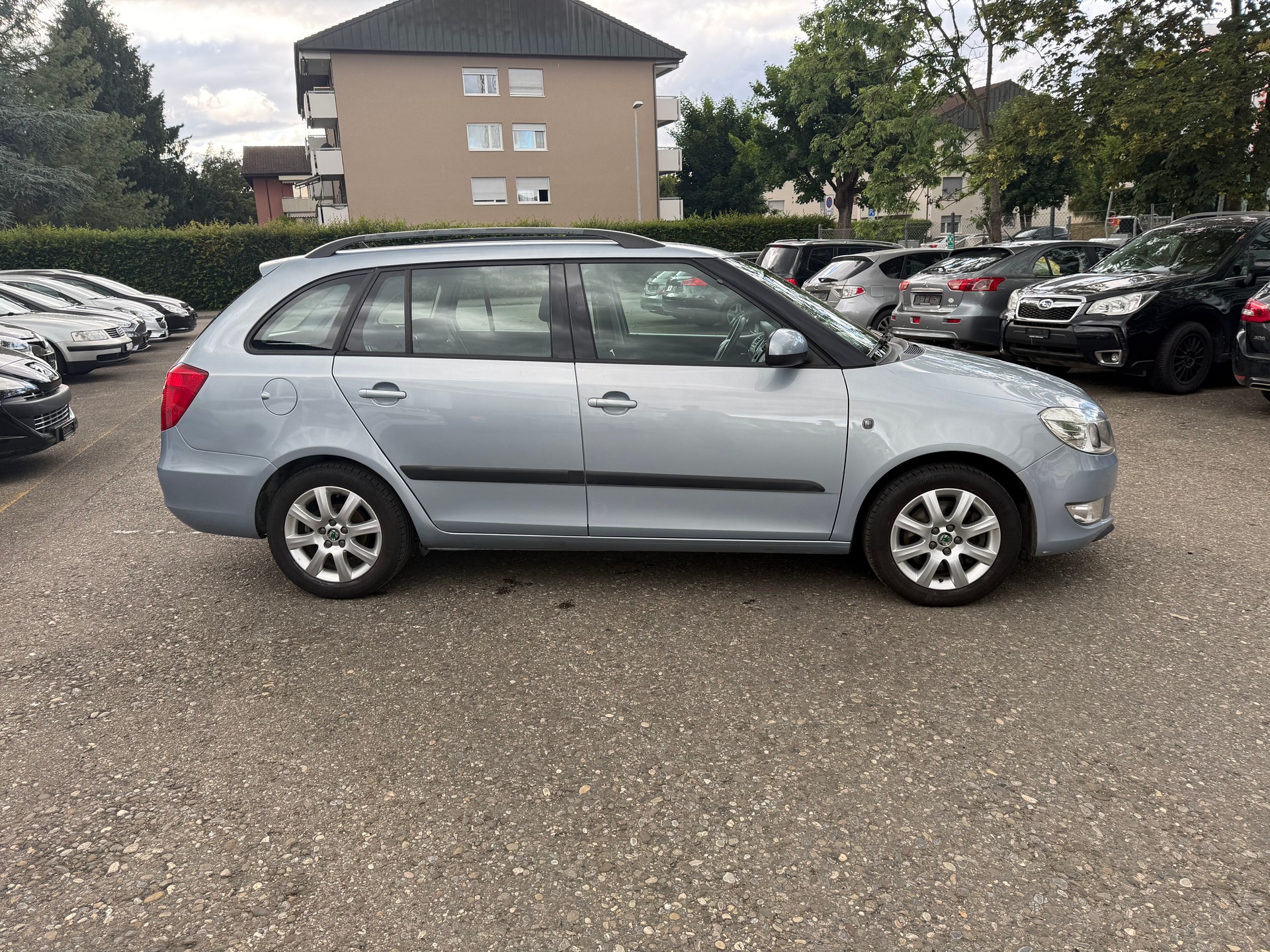 SKODA Fabia 1.2 TSI Classic-image-2