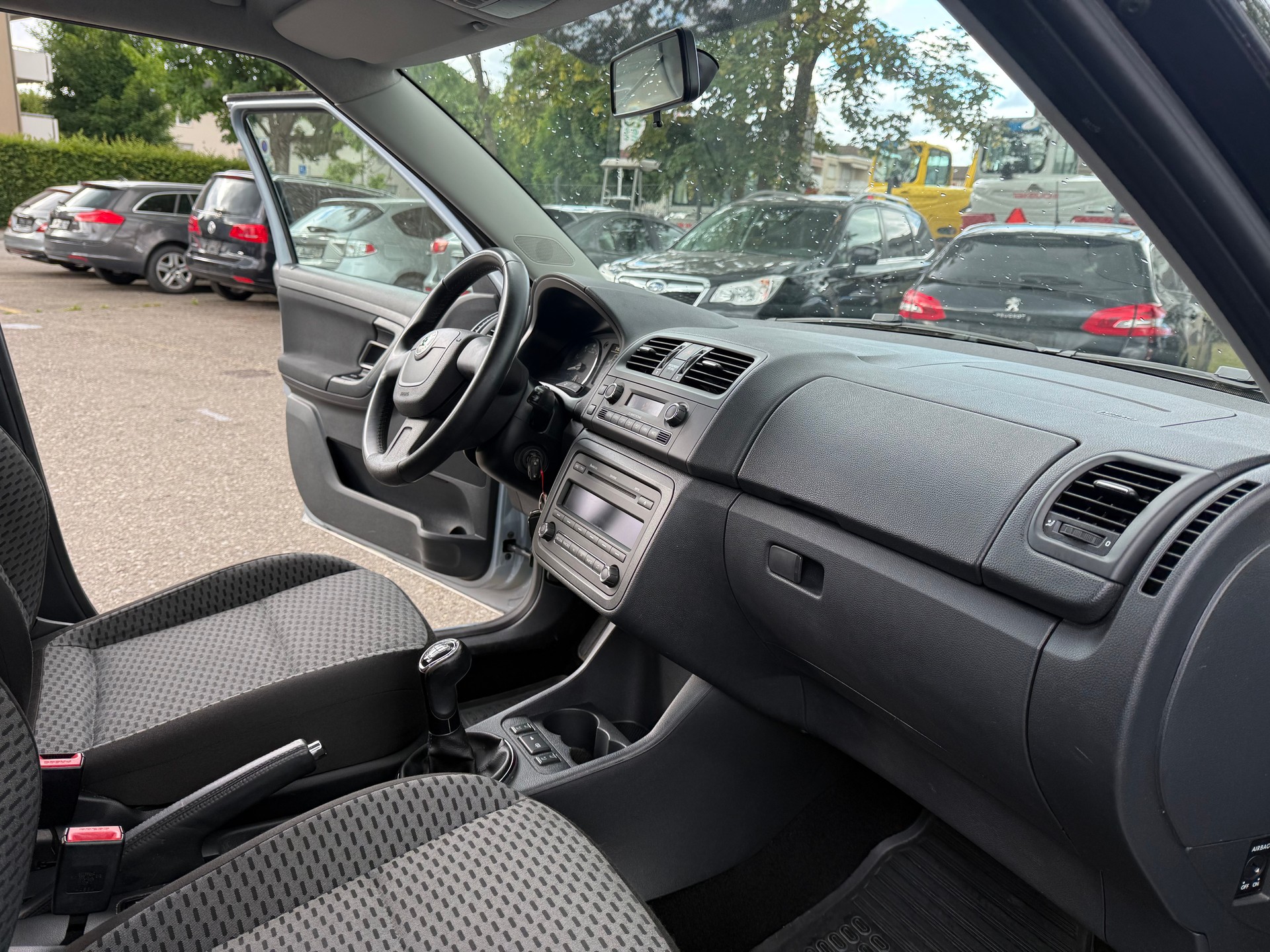 SKODA Fabia 1.2 TSI Classic-image-8