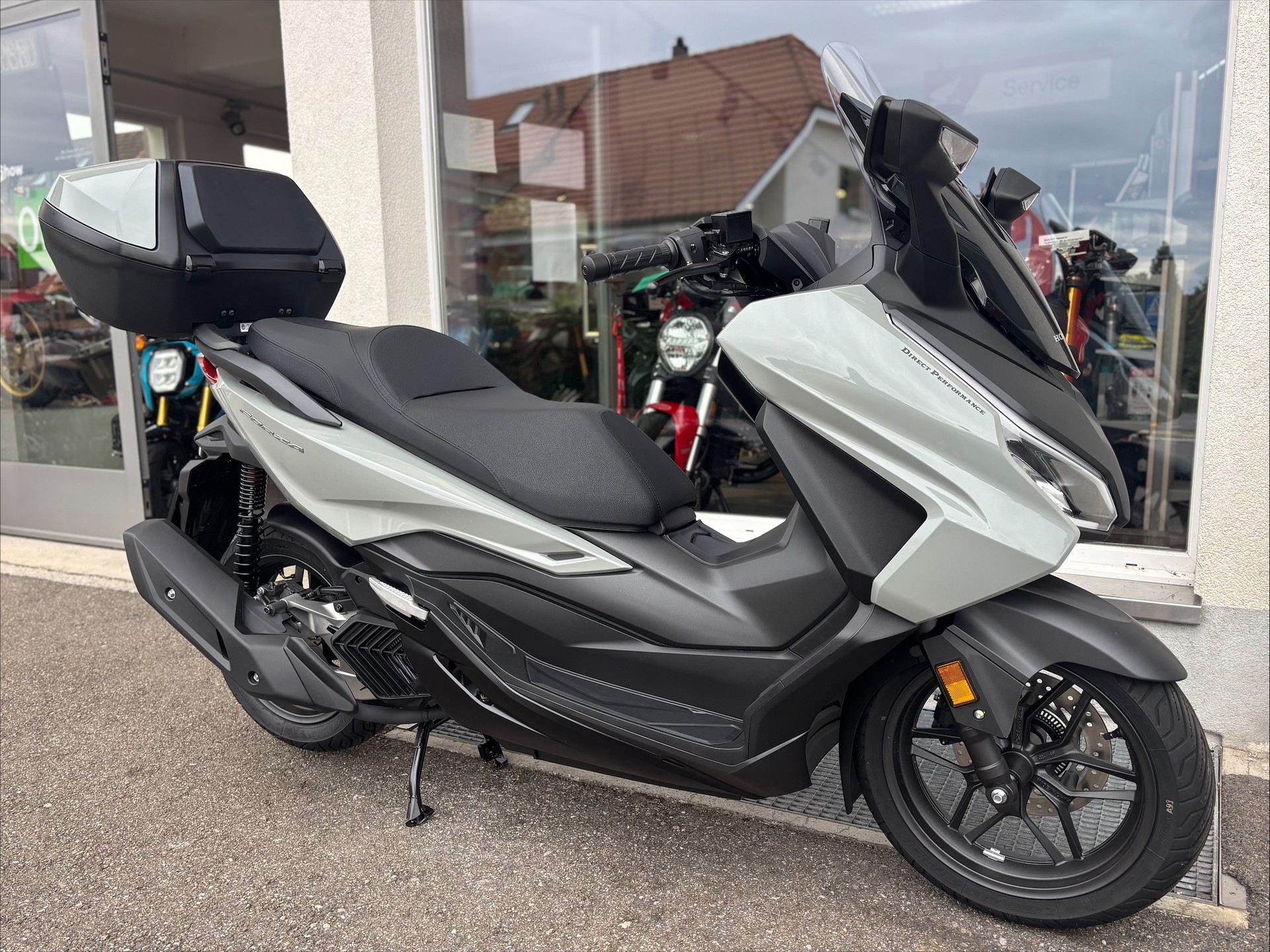 HONDA Forza 125 Smart TopBox-showroom-element-2