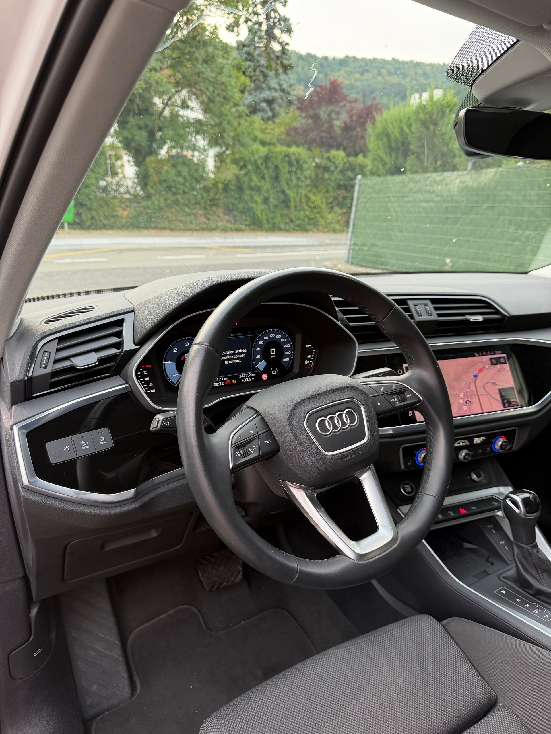 AUDI Q3 35 TDI S line quattro S-tronic-image-7