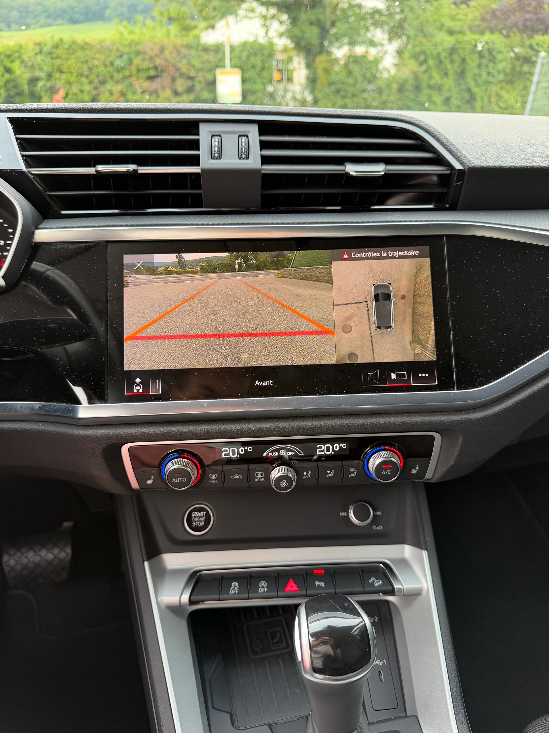 AUDI Q3 35 TDI S line quattro S-tronic-image-10