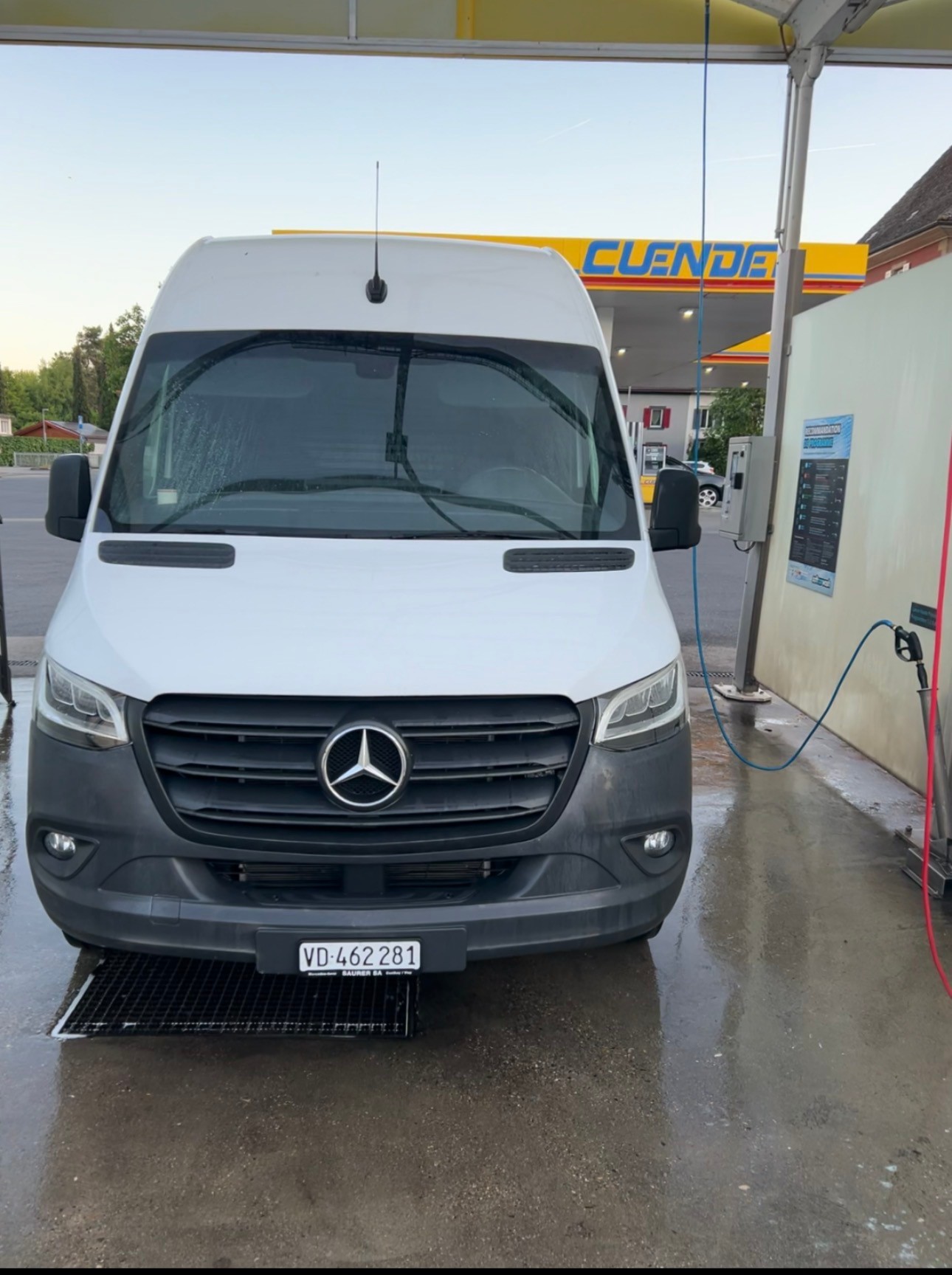 MERCEDES-BENZ 317 CDI 9G-Tronic-image-1