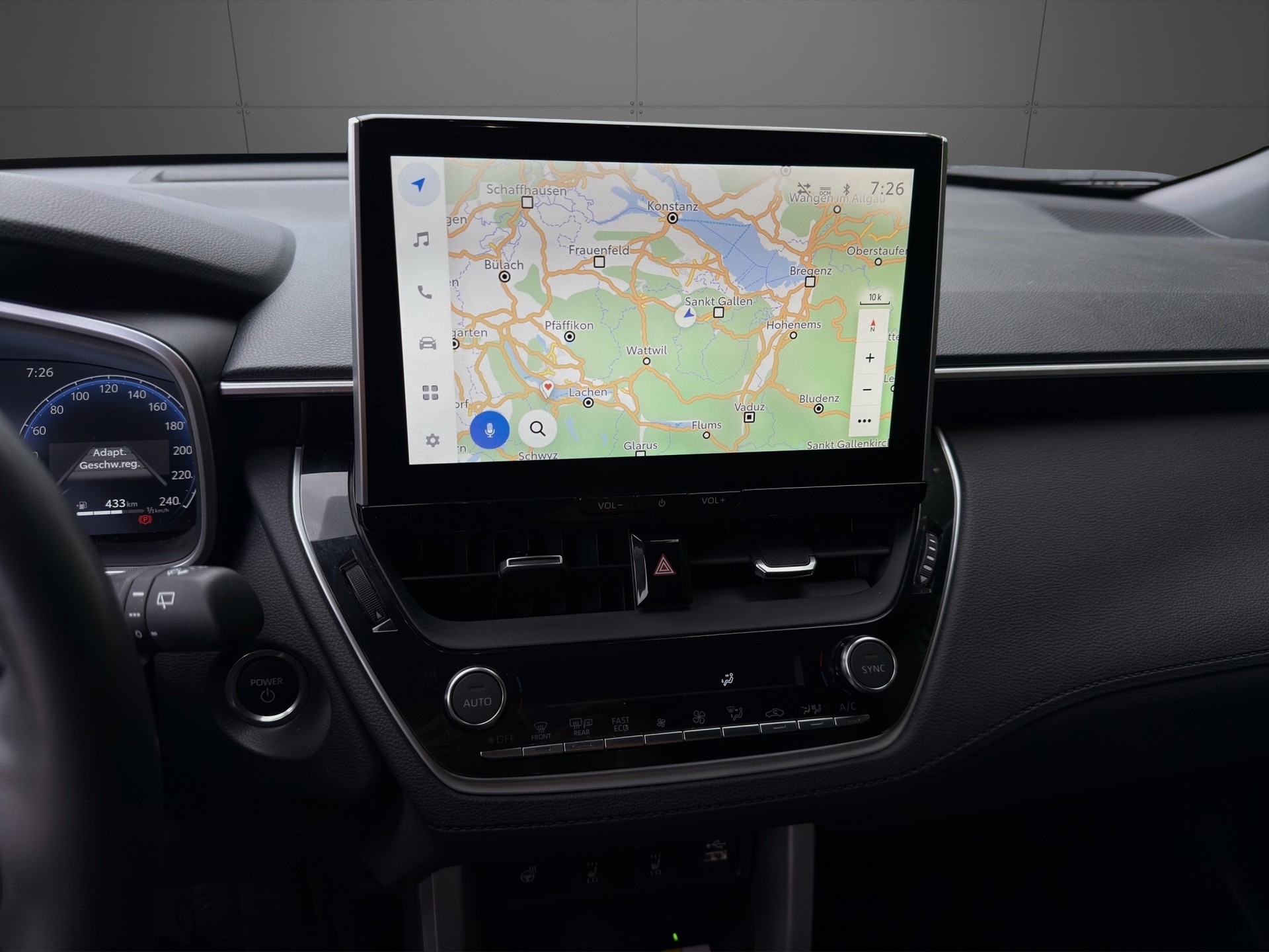 TOYOTA Corolla Cross 2.0 4WD Trend e-CVT-image-13