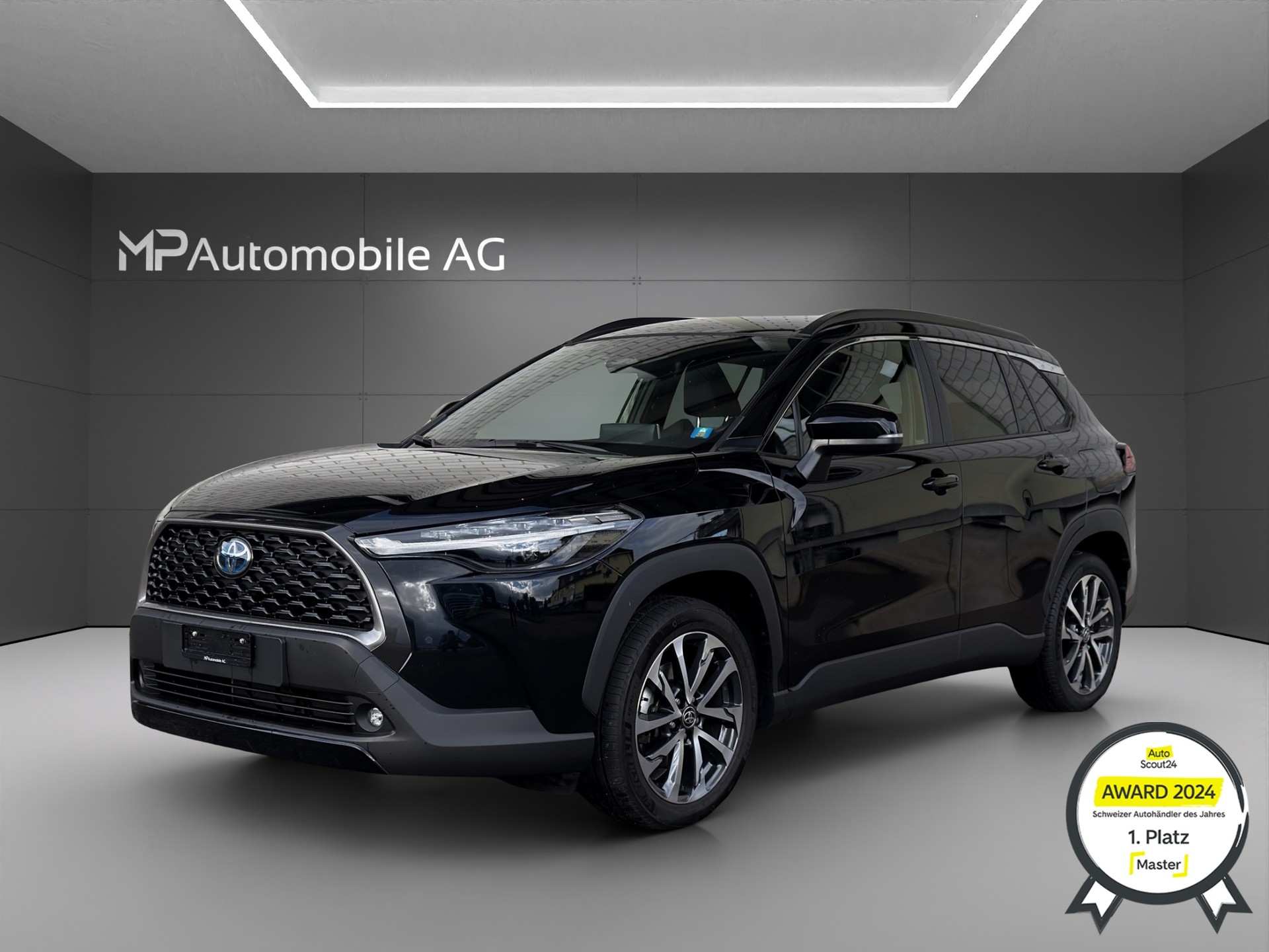 TOYOTA Corolla Cross 2.0 4WD Trend e-CVT-image-0