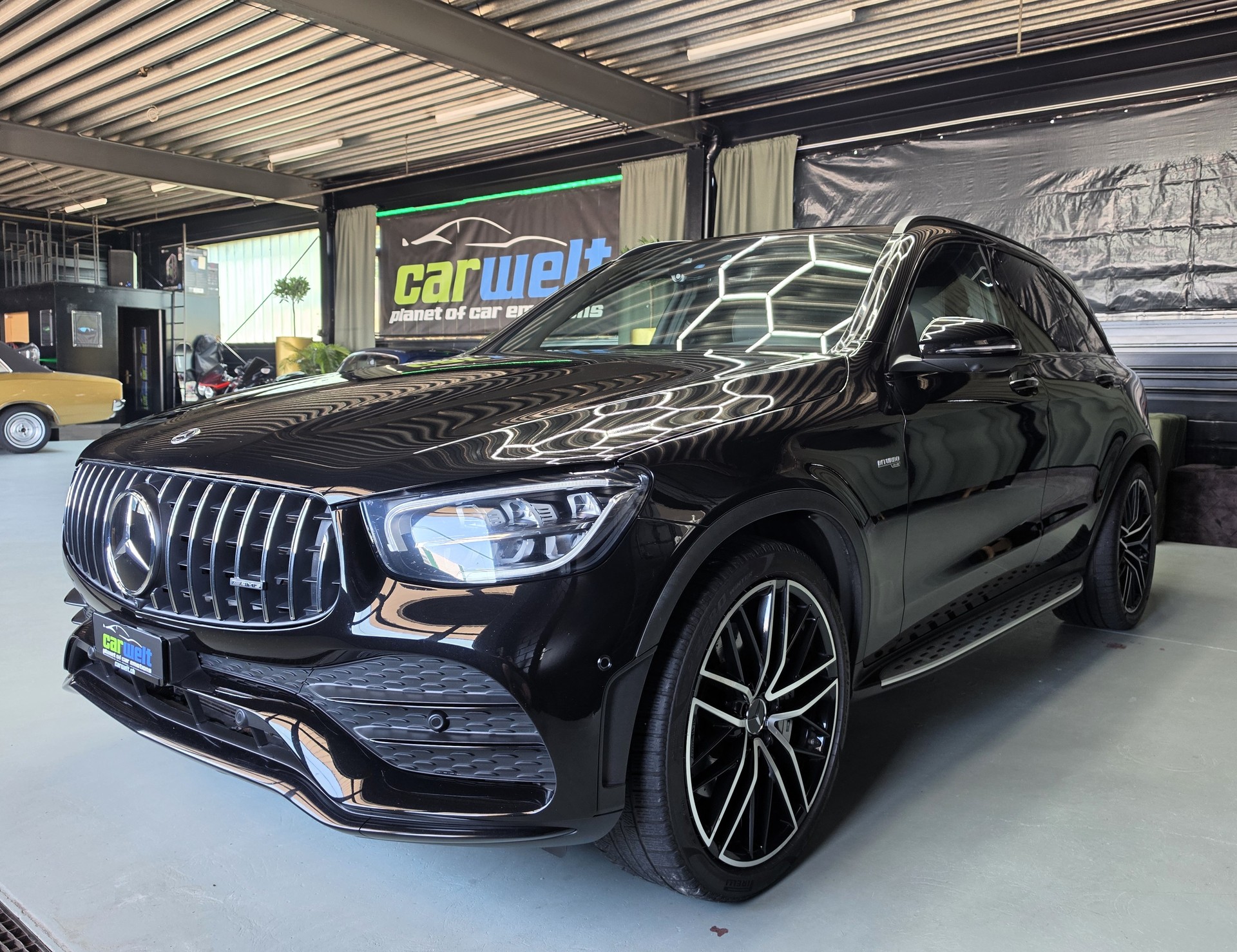 MERCEDES-BENZ GLC 43 AMG 4Matic 9G-Tronic-image-5