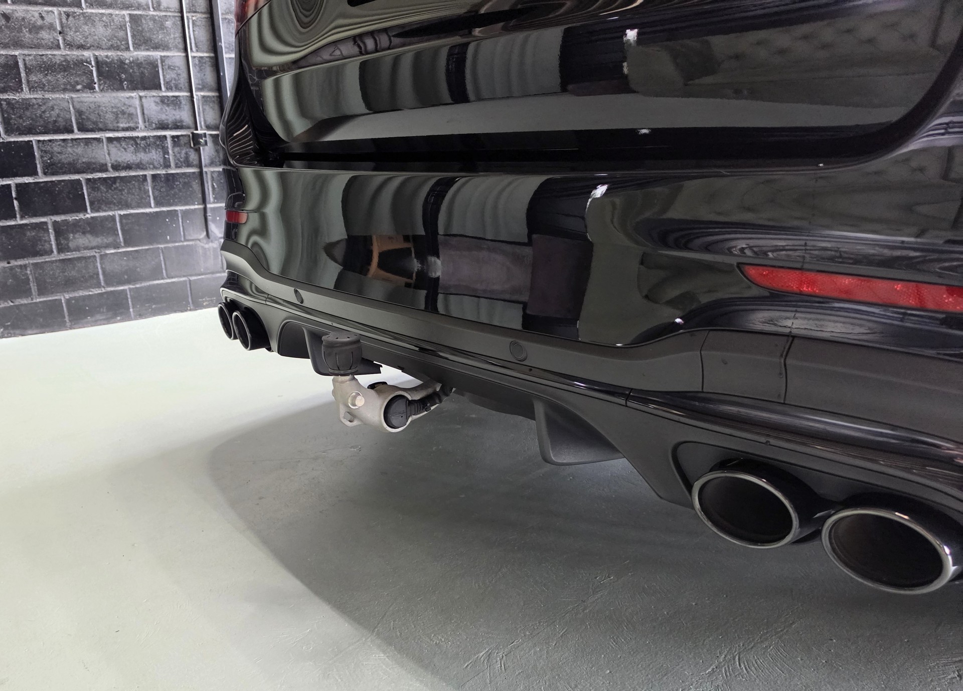 MERCEDES-BENZ GLC 43 AMG 4Matic 9G-Tronic-image-3