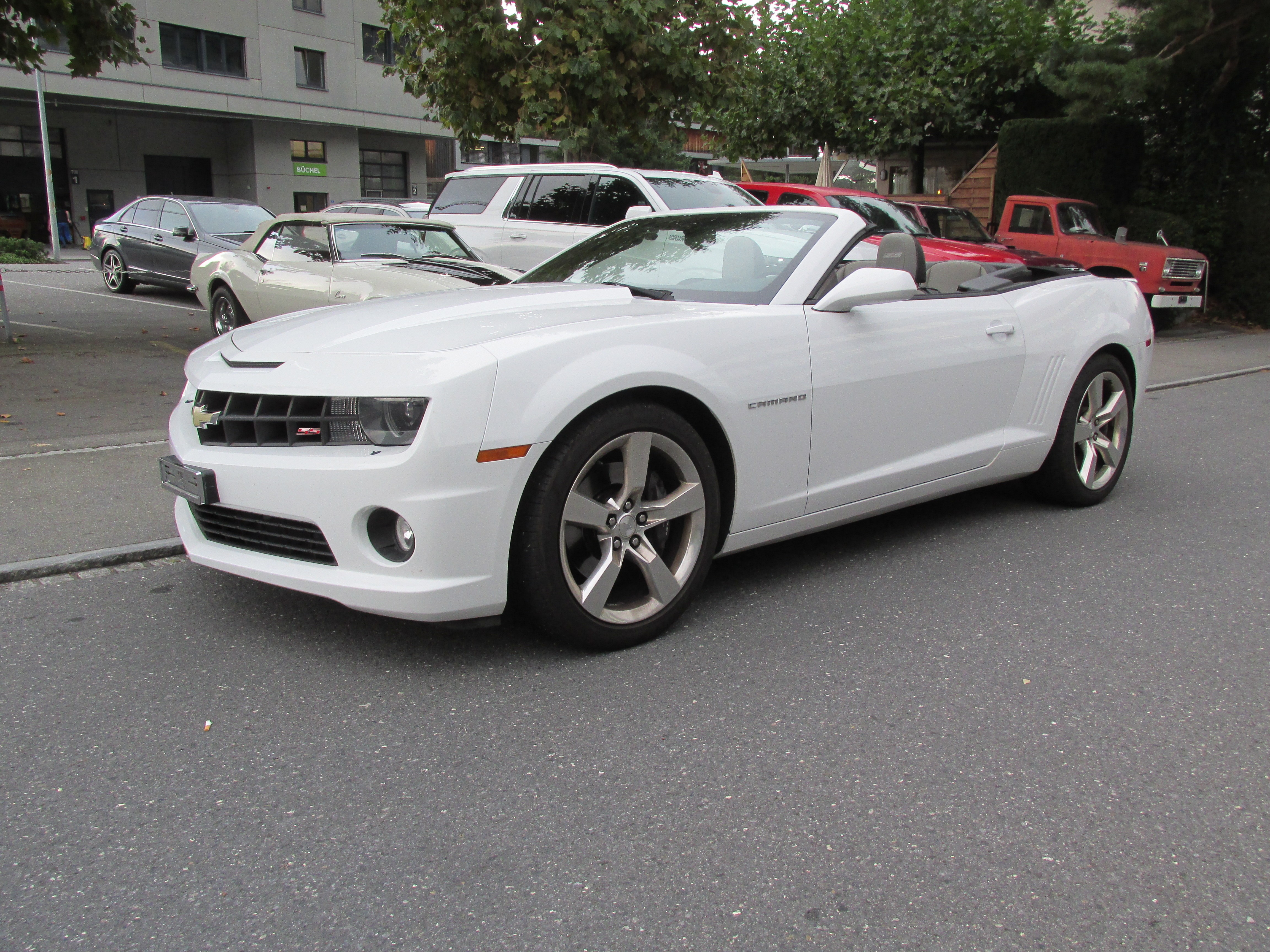 Car photo