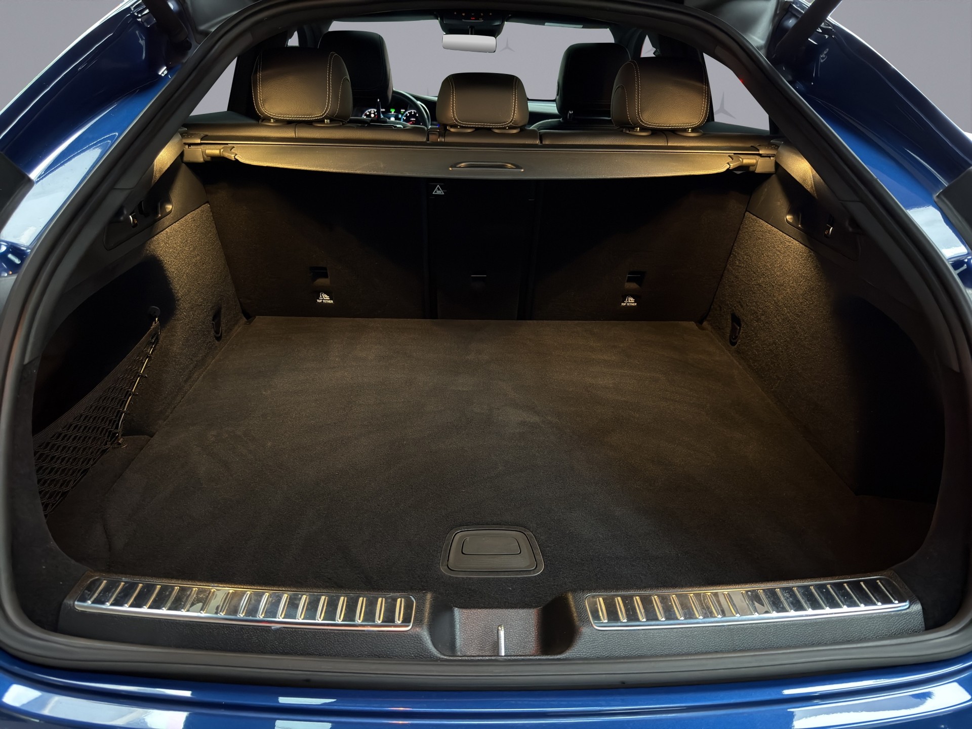 MERCEDES-BENZ GLC 200 AMG Line 4m Coupé-image-19