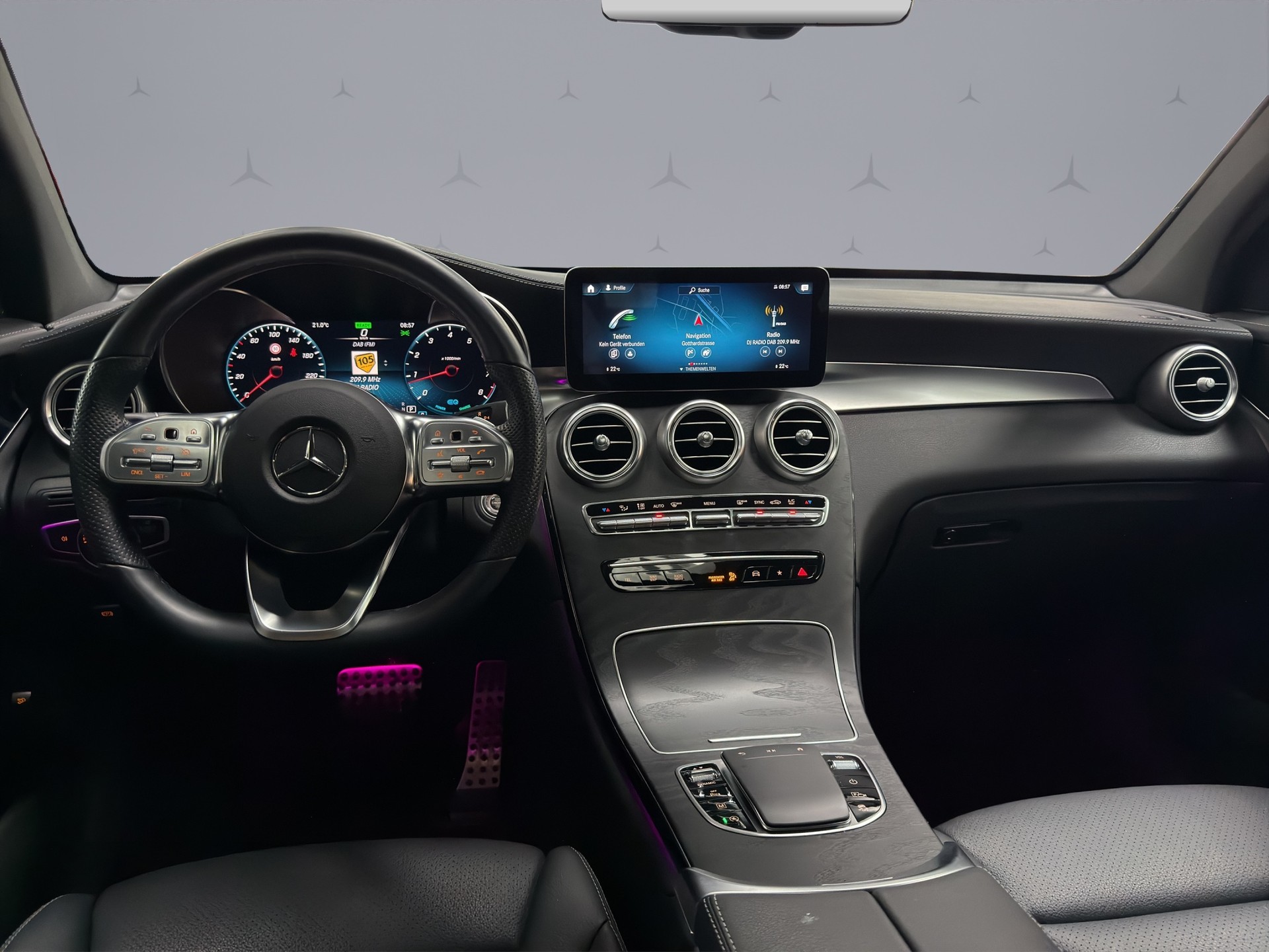 MERCEDES-BENZ GLC 200 AMG Line 4m Coupé-image-12