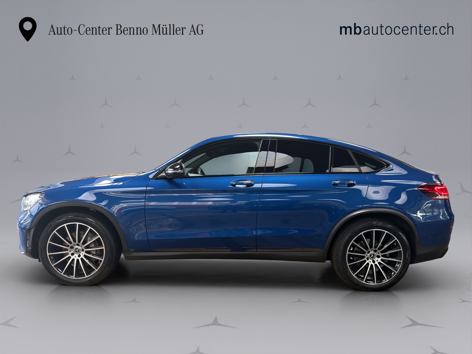MERCEDES-BENZ GLC 200 AMG Line 4m Coupé-showroom-element-1