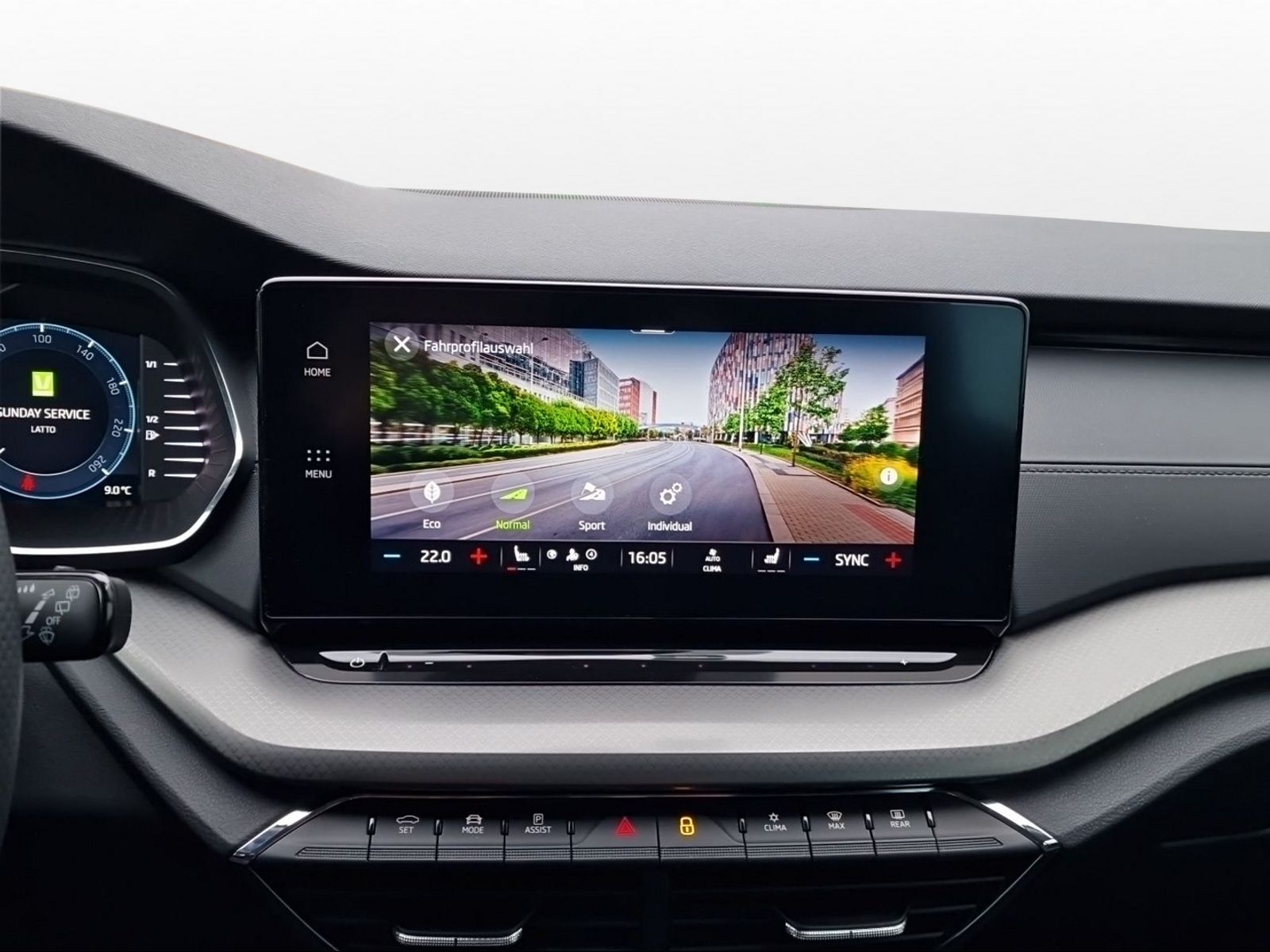 SKODA Octavia Combi 2.0 TDI DSG Ambition-image-8