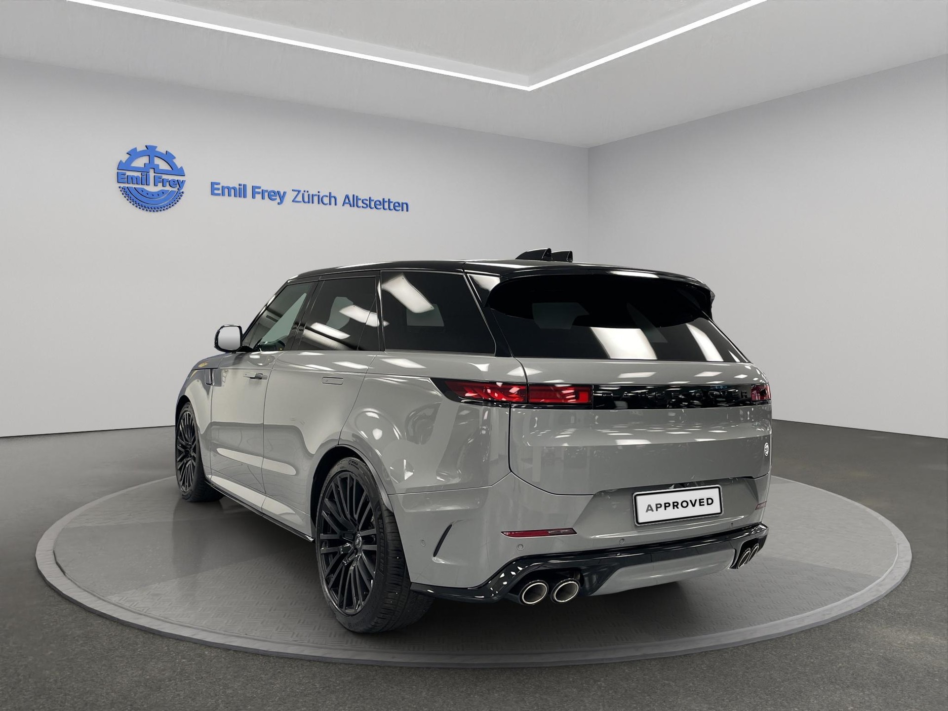 LAND ROVER Range Rover Sport 4.4 V8 SV Edition Two-image-2