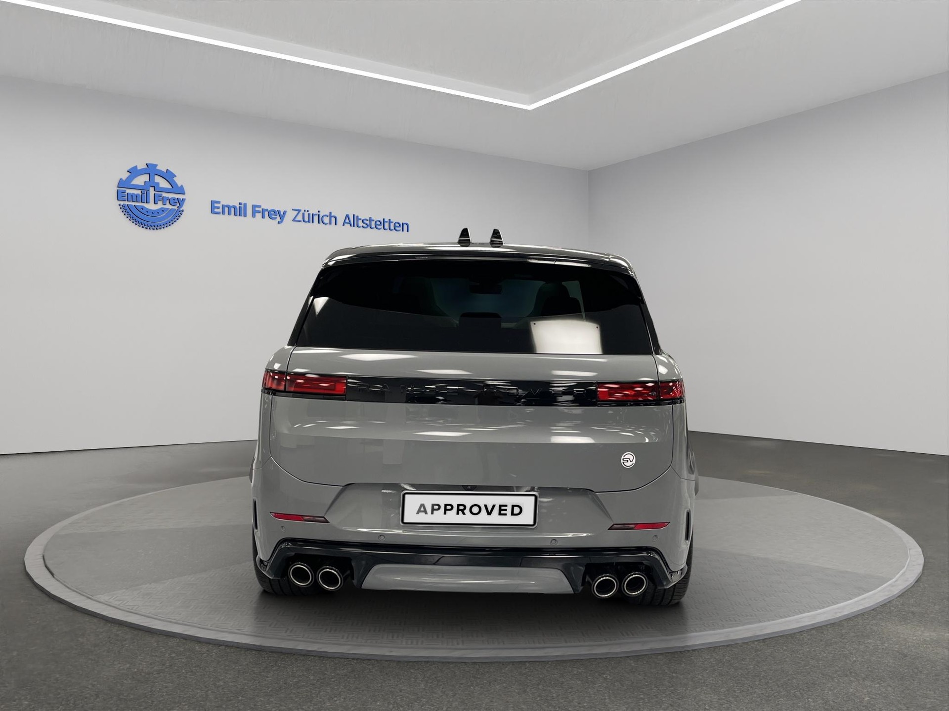 LAND ROVER Range Rover Sport 4.4 V8 SV Edition Two-image-6