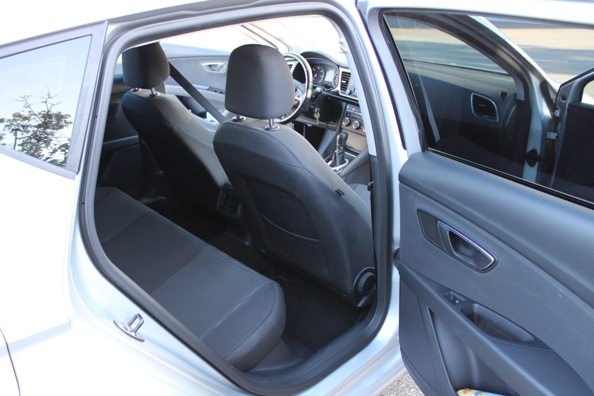 SEAT 2.0 TDI Style DSG-image-2