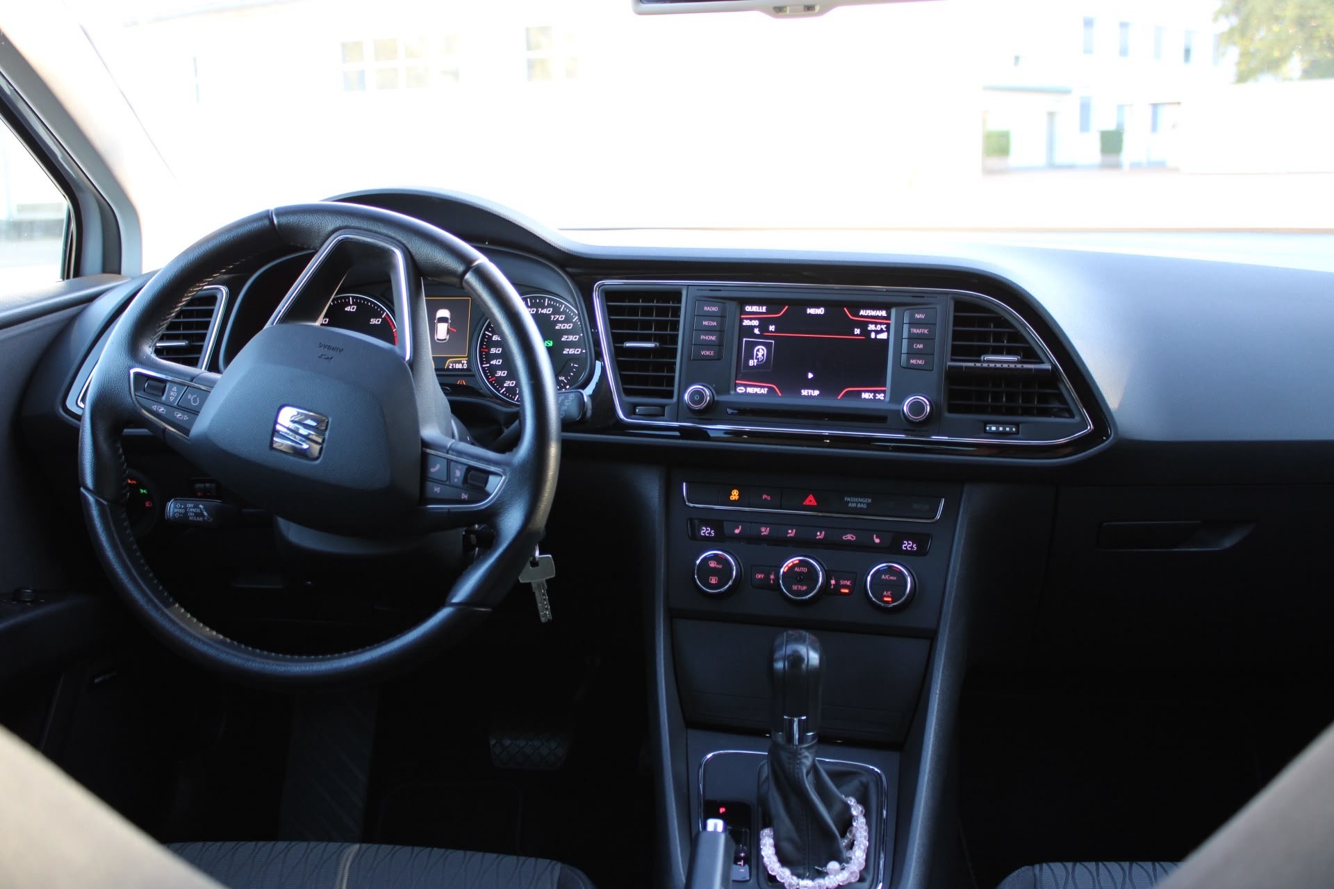 SEAT 2.0 TDI Style DSG-image-3