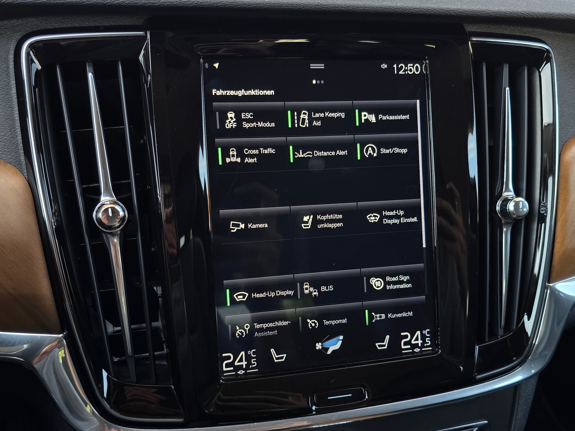 VOLVO V90 D5 AWD Inscription Geartronic Powerpulse-image-23