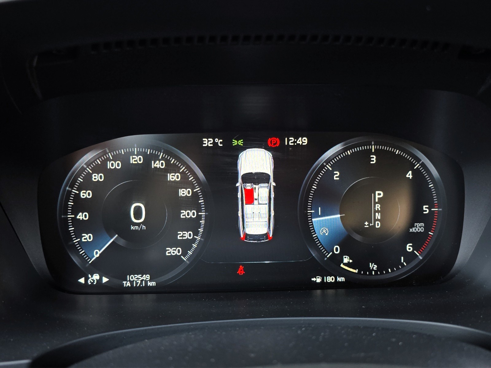 VOLVO V90 D5 AWD Inscription Geartronic Powerpulse-image-18