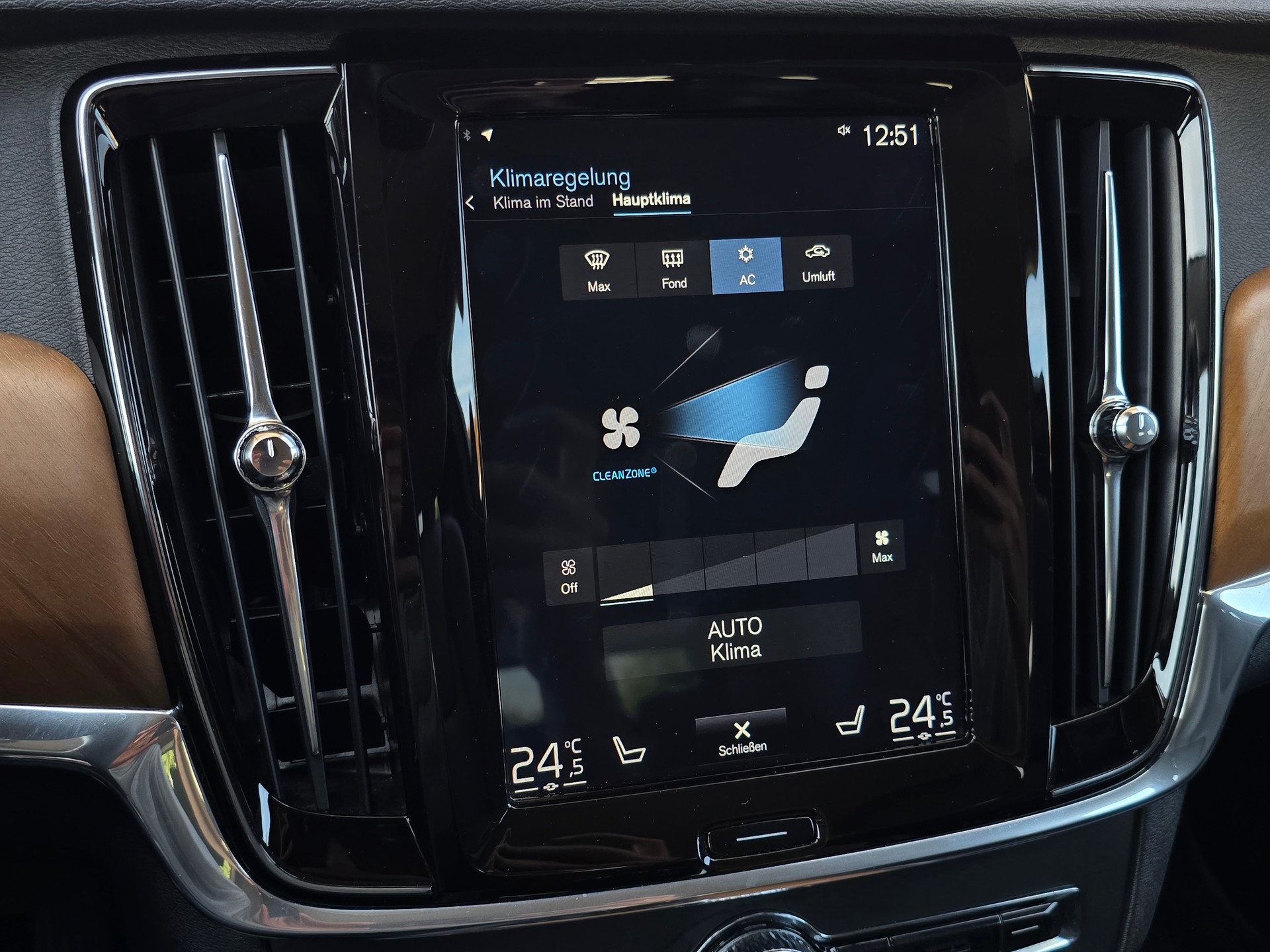 VOLVO V90 D5 AWD Inscription Geartronic Powerpulse-image-25