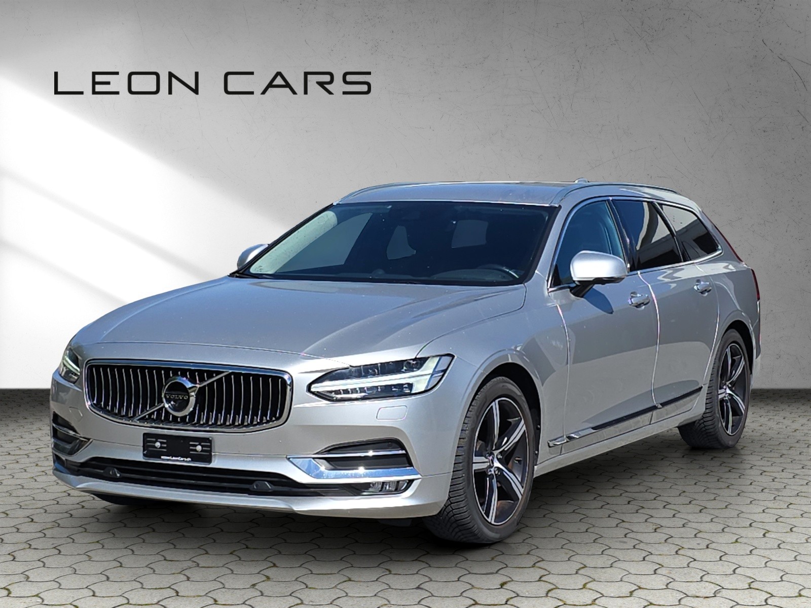 VOLVO V90 D5 AWD Inscription Geartronic Powerpulse-image-0