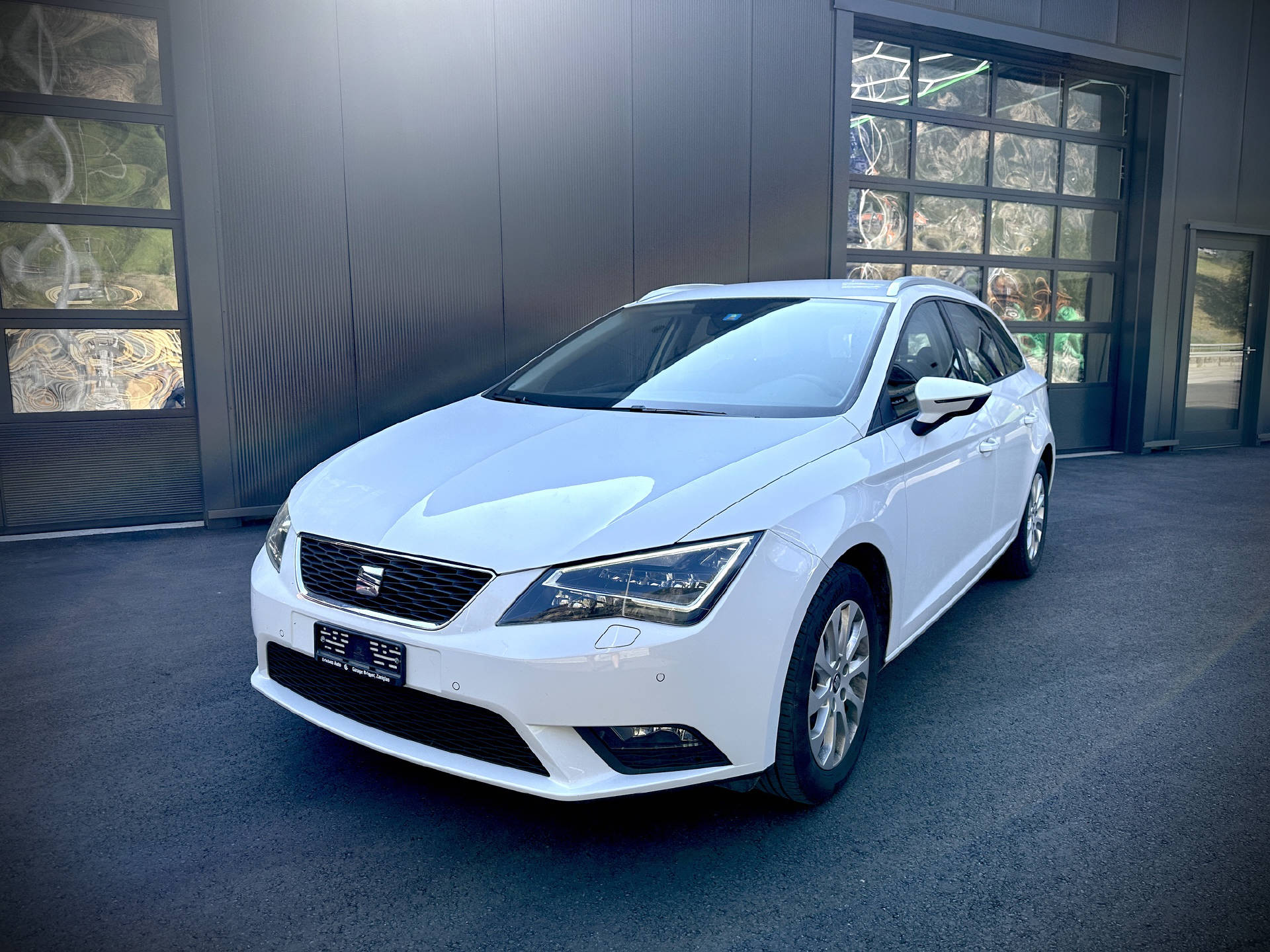 SEAT Leon ST 2.0 TDI Style 4Drive-image-0