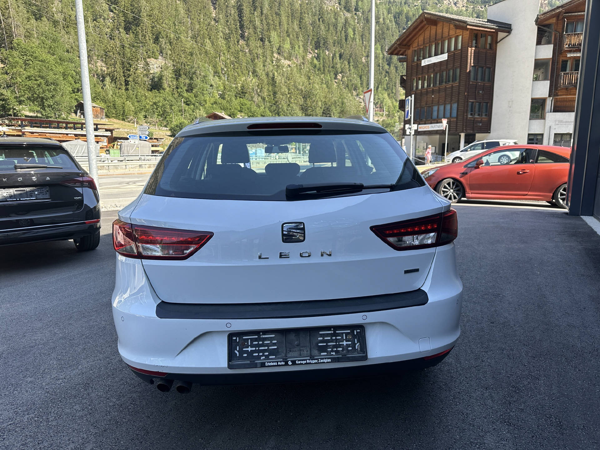 SEAT Leon ST 2.0 TDI Style 4Drive-image-4
