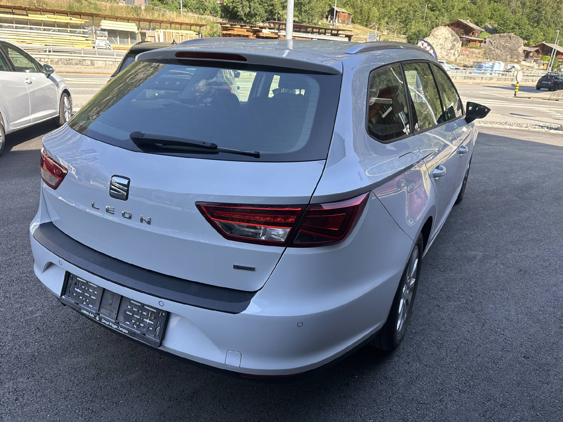 SEAT Leon ST 2.0 TDI Style 4Drive-image-3
