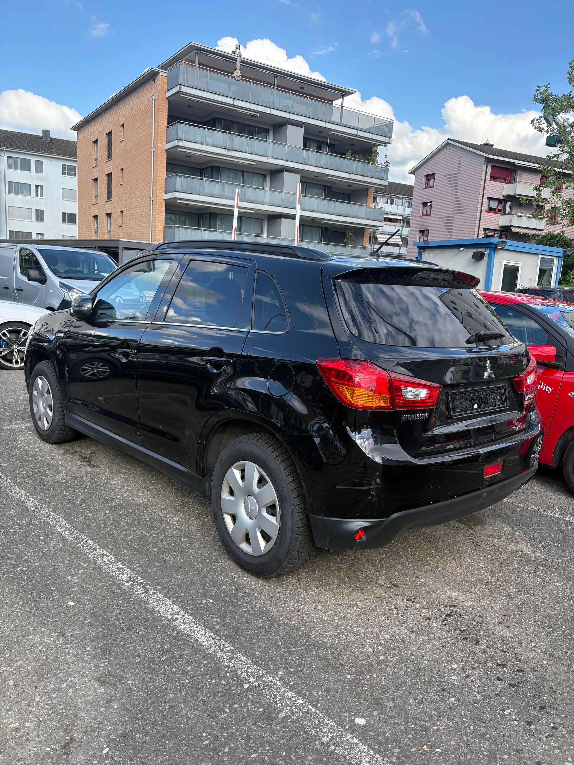 MITSUBISHI ASX 2.2 DID Invite 4WD Automatic-image-2