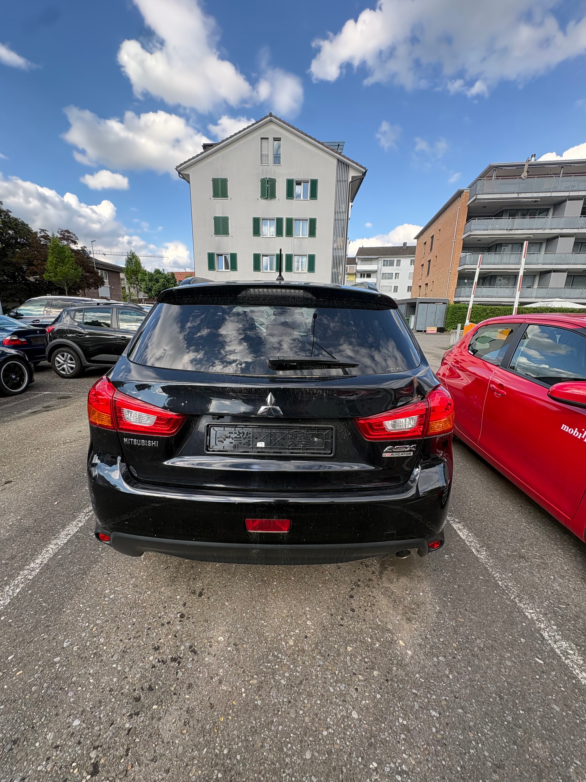 MITSUBISHI ASX 2.2 DID Invite 4WD Automatic-image-3