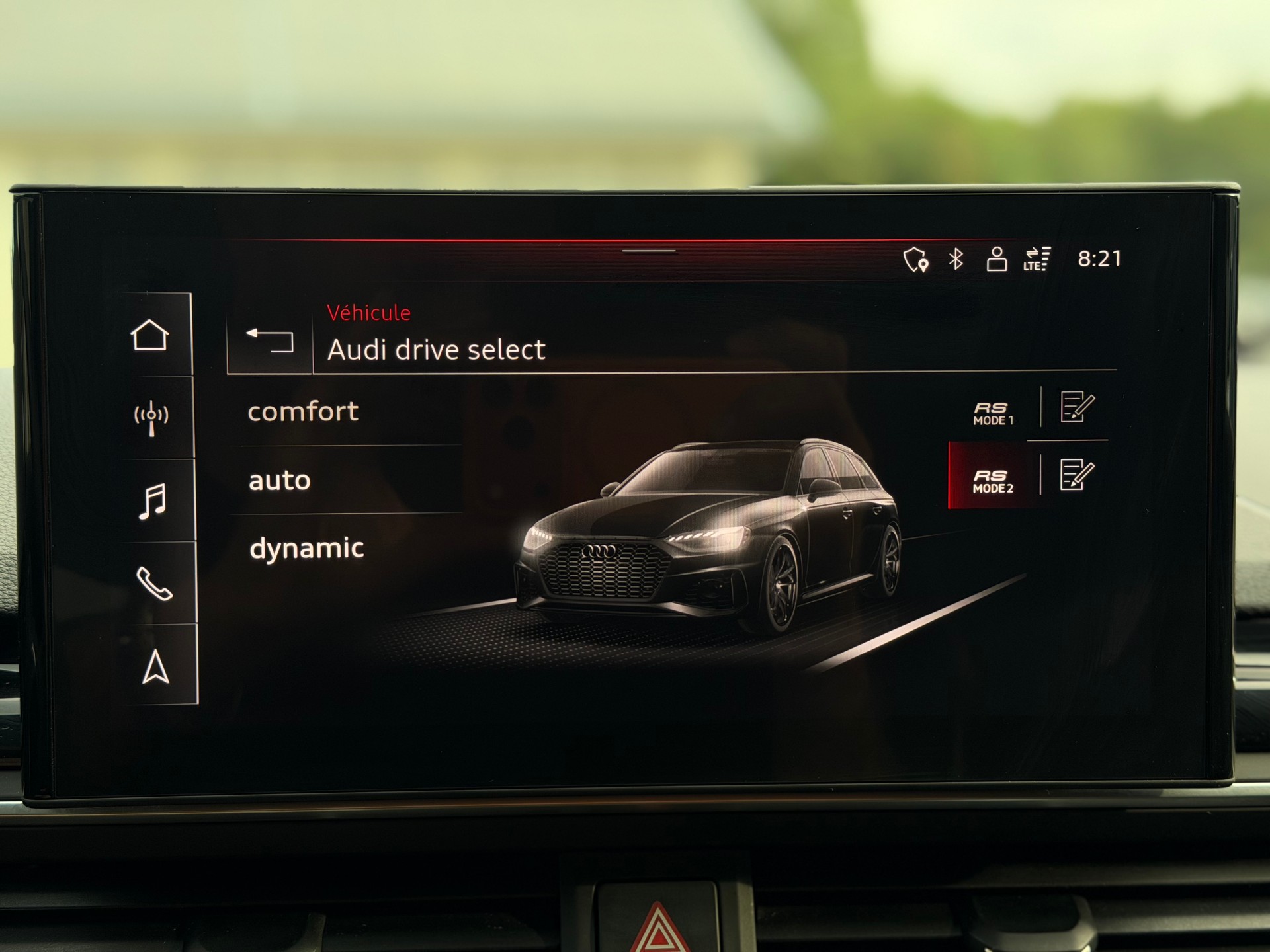 AUDI RS4 Avant quattro tiptronic-image-25