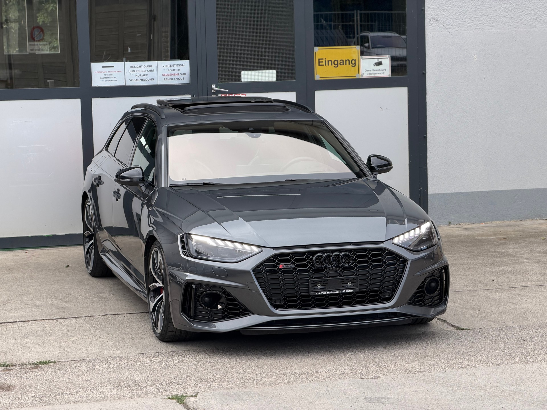 AUDI RS4 Avant quattro tiptronic-showroom-element-3