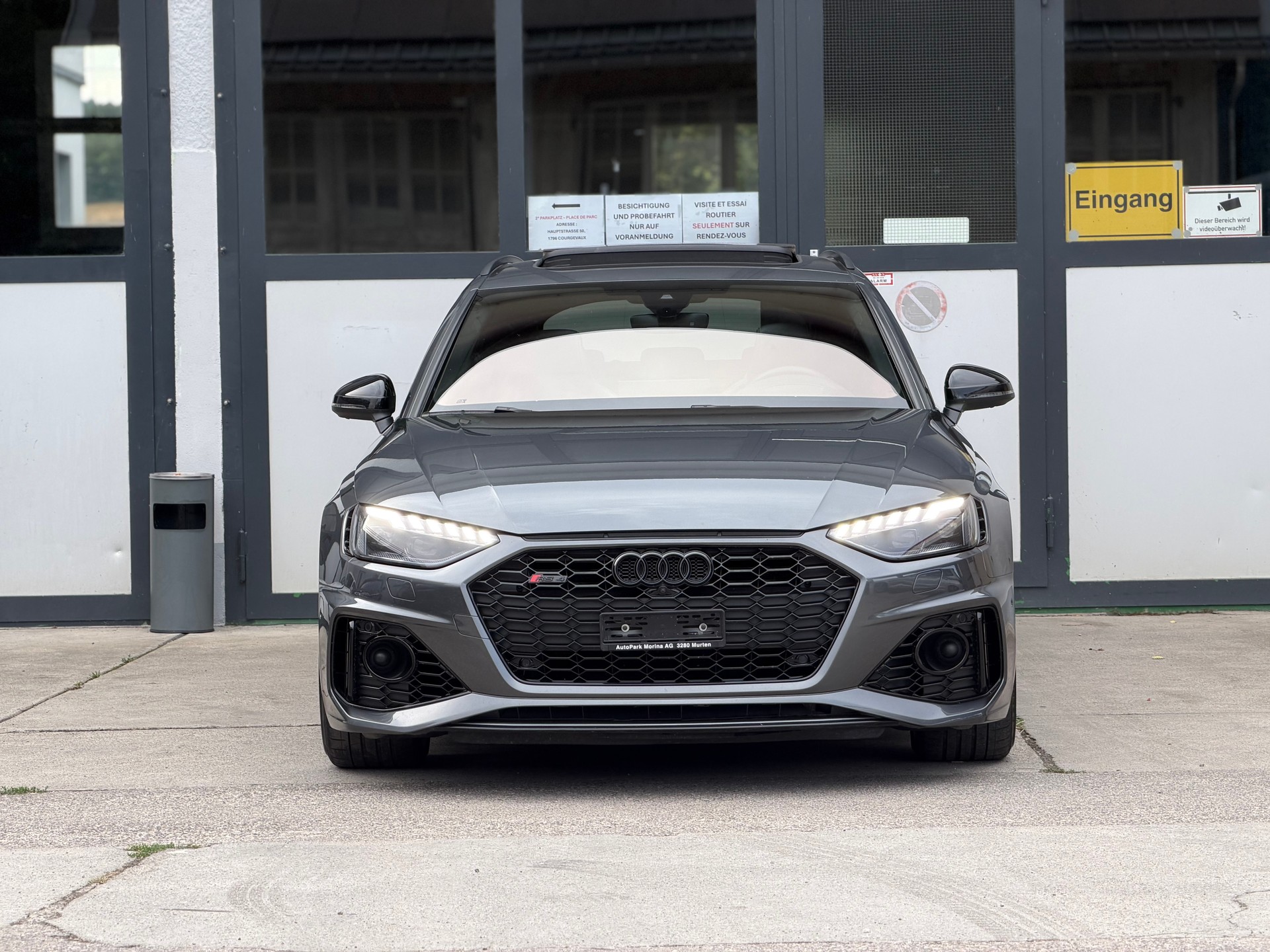 AUDI RS4 Avant quattro tiptronic-showroom-element-2