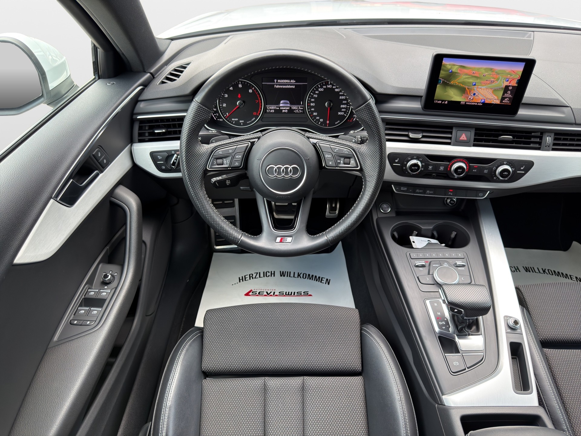 AUDI A4 Avant 1.4 TFSI Sport S-tronic-image-11