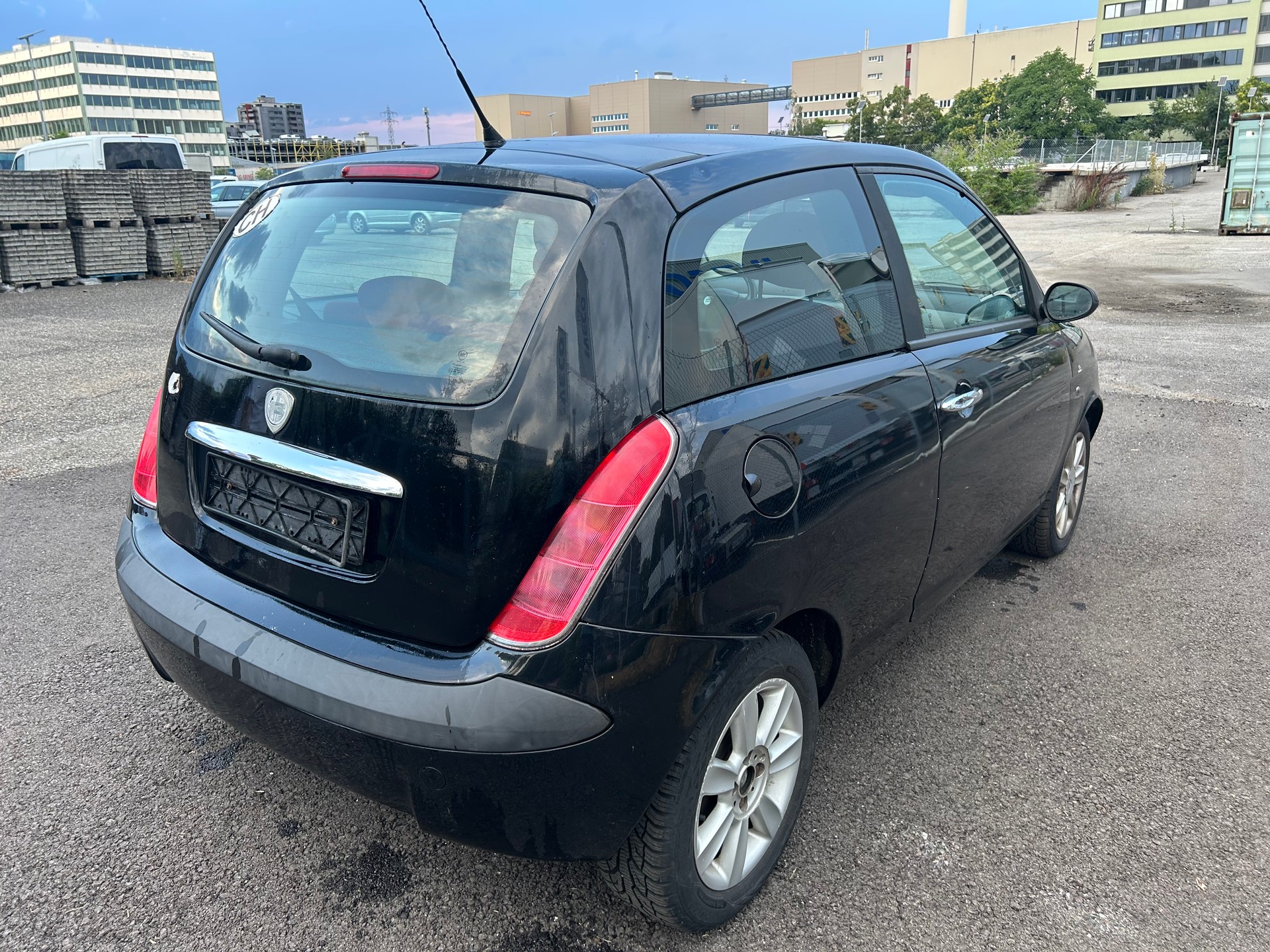 LANCIA Ypsilon 1.4 16V Argento-image-4