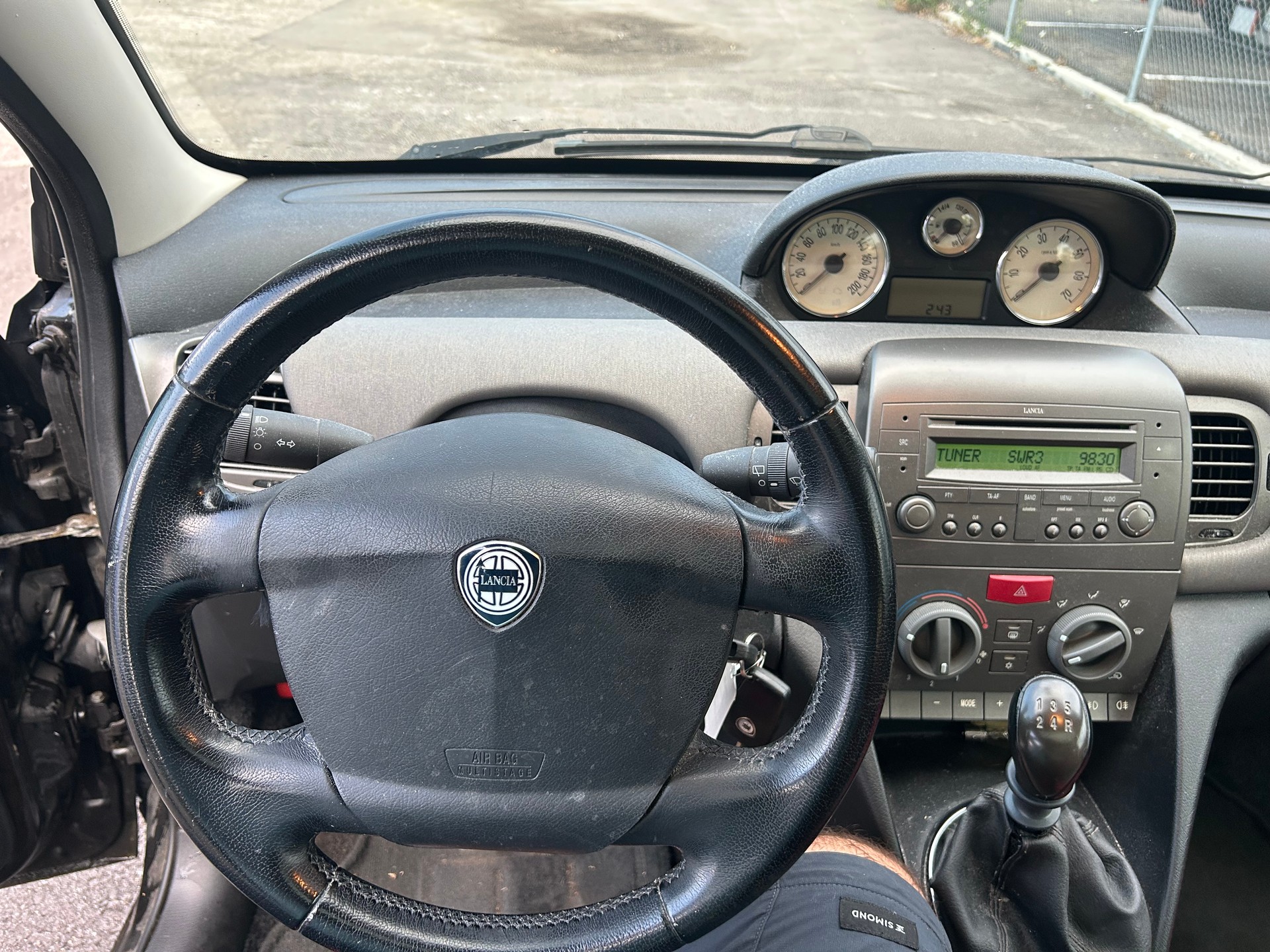 LANCIA Ypsilon 1.4 16V Argento-image-8