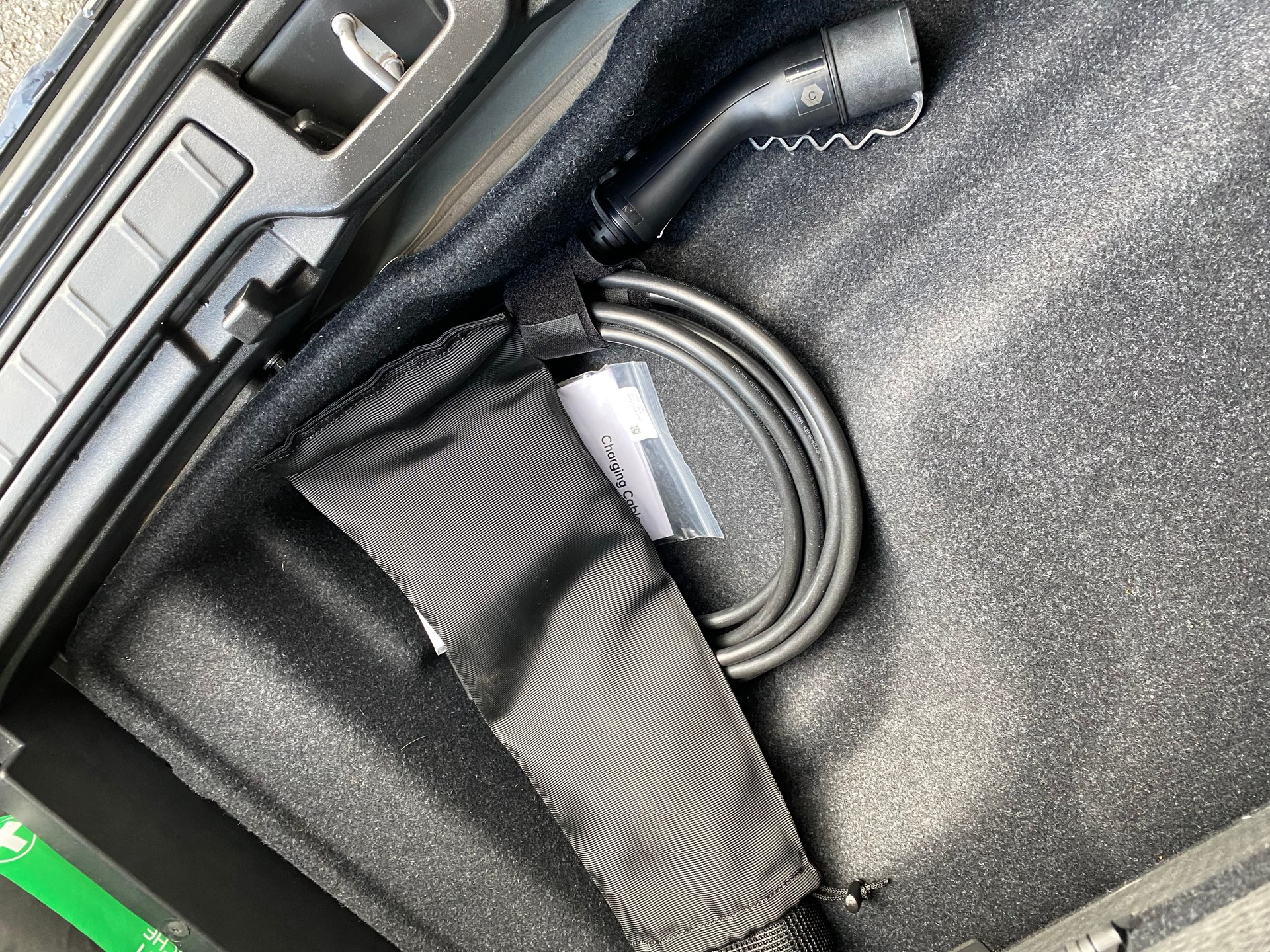 VOLVO XC40 Recharge P8 Twin AWD Pure Electric Plus-image-10