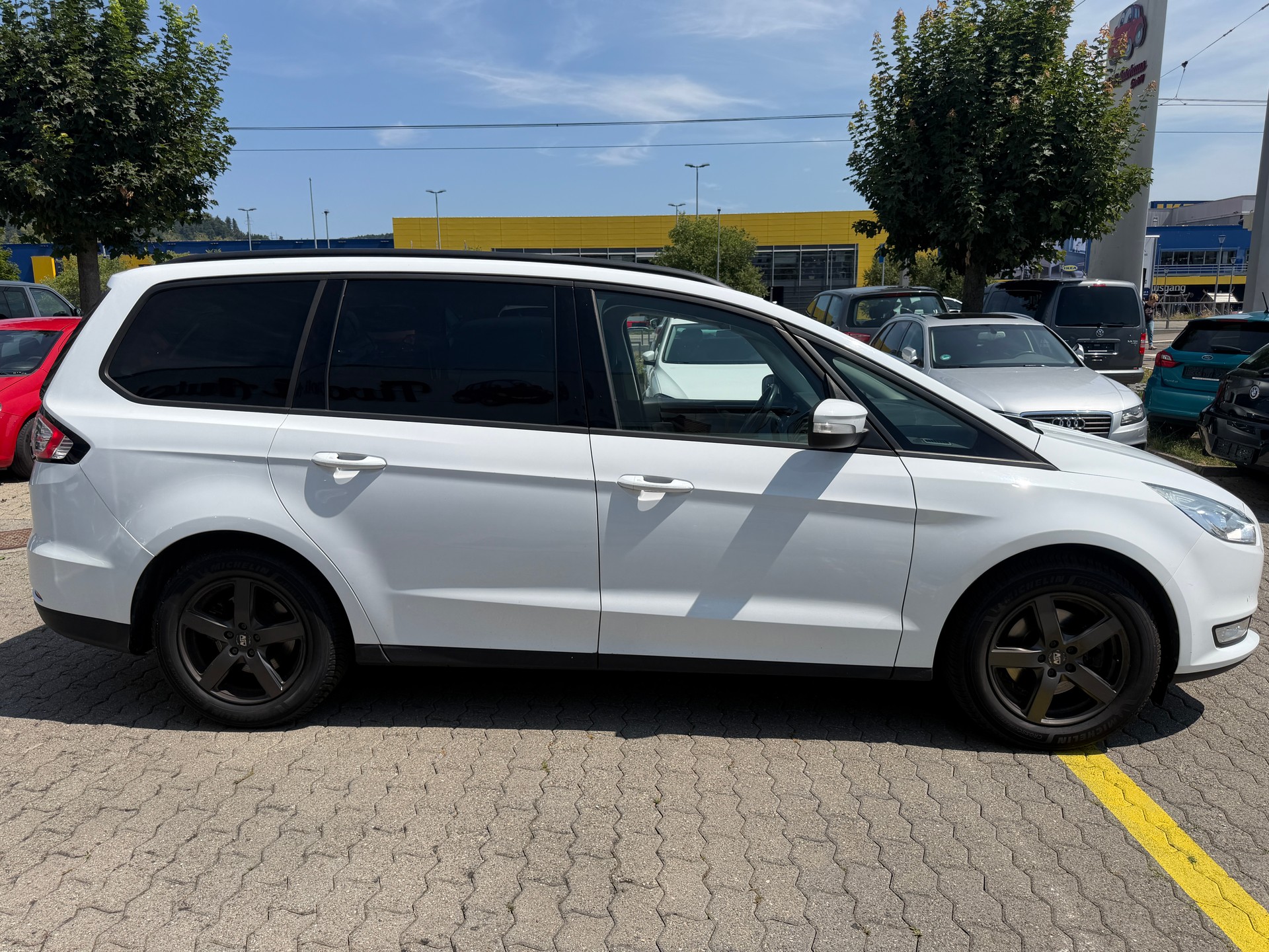 FORD Galaxy 1.5 SCTi Business-showroom-element-3