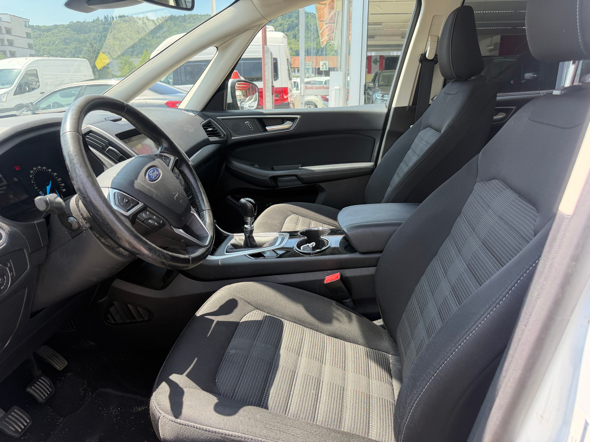 FORD Galaxy 1.5 SCTi Business-image-8