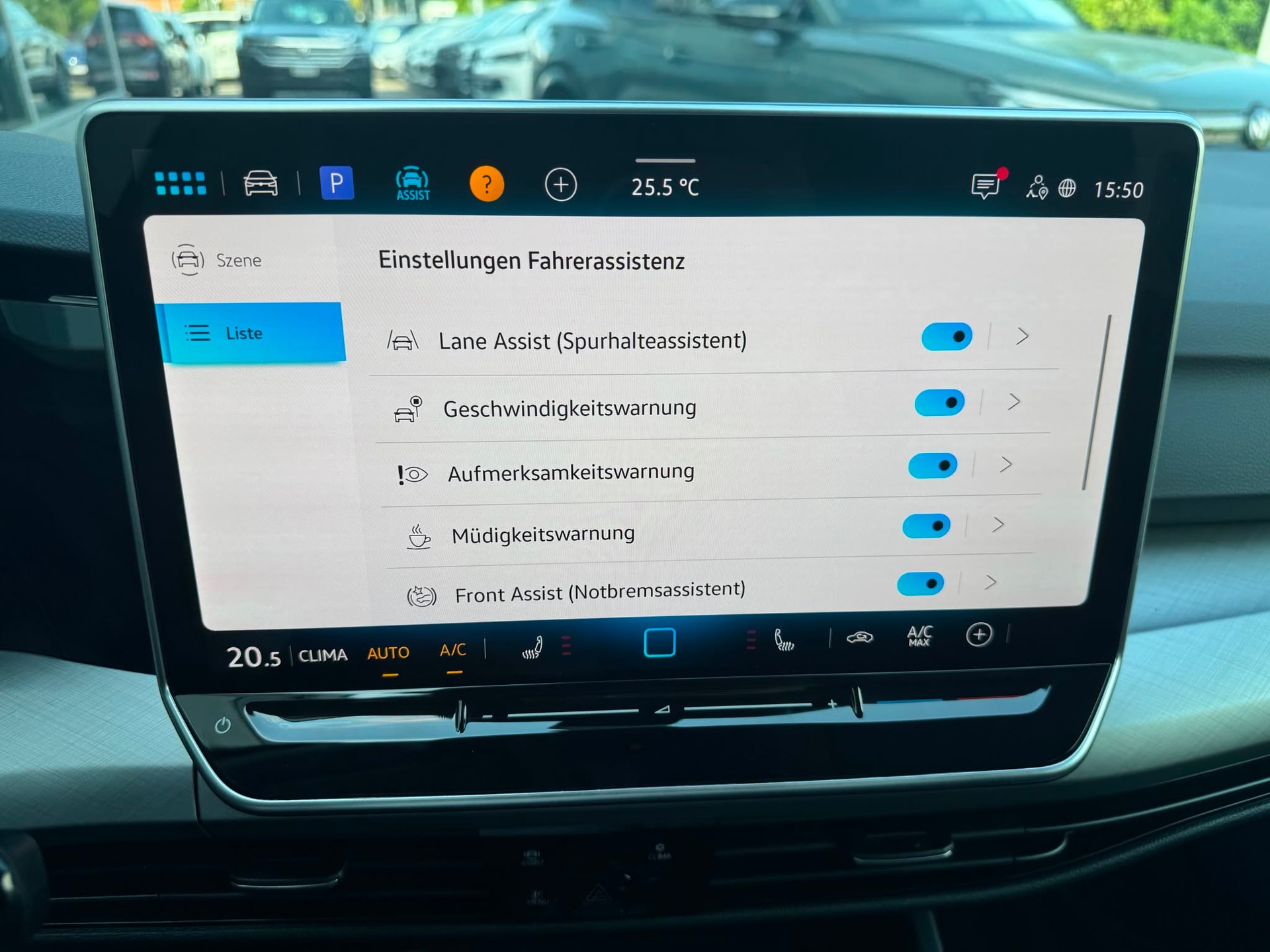 VW Golf Variant 1.5 eTSI mHEV Basis DSG-image-10
