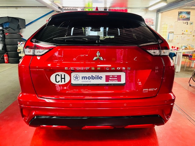 MITSUBISHI Eclipse Cross 2.4 PHEV Instyle 4WD-image-5