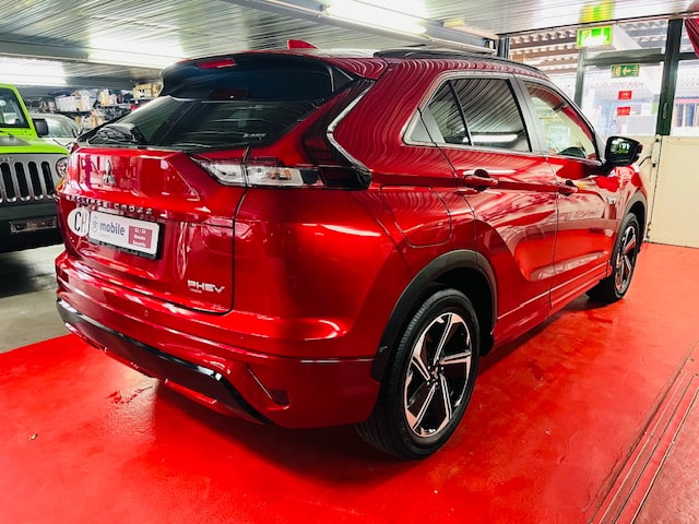 MITSUBISHI Eclipse Cross 2.4 PHEV Instyle 4WD-image-1