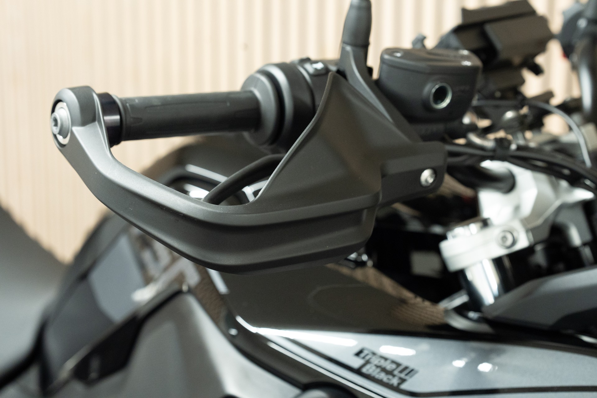 BMW F 750 GS-image-6