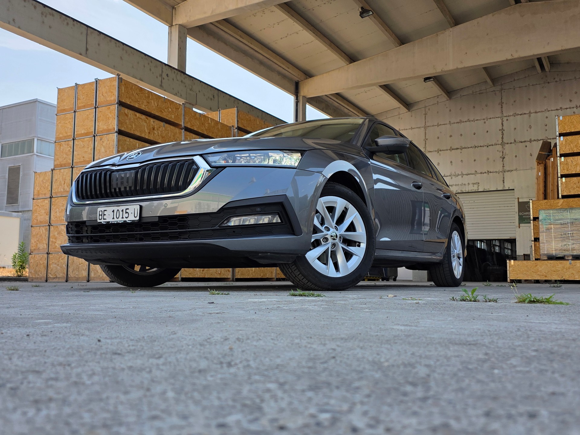 SKODA Octavia Combi 2.0 TSI Ambition DSG 4x4-image-6