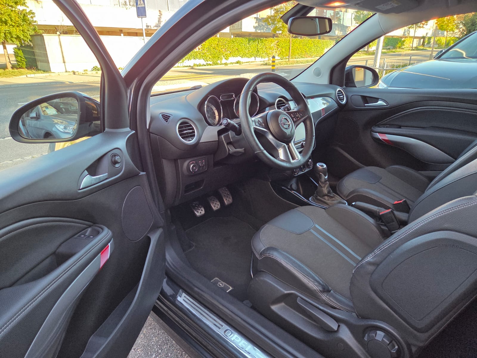 OPEL Adam 1.4 Turbo S-image-8