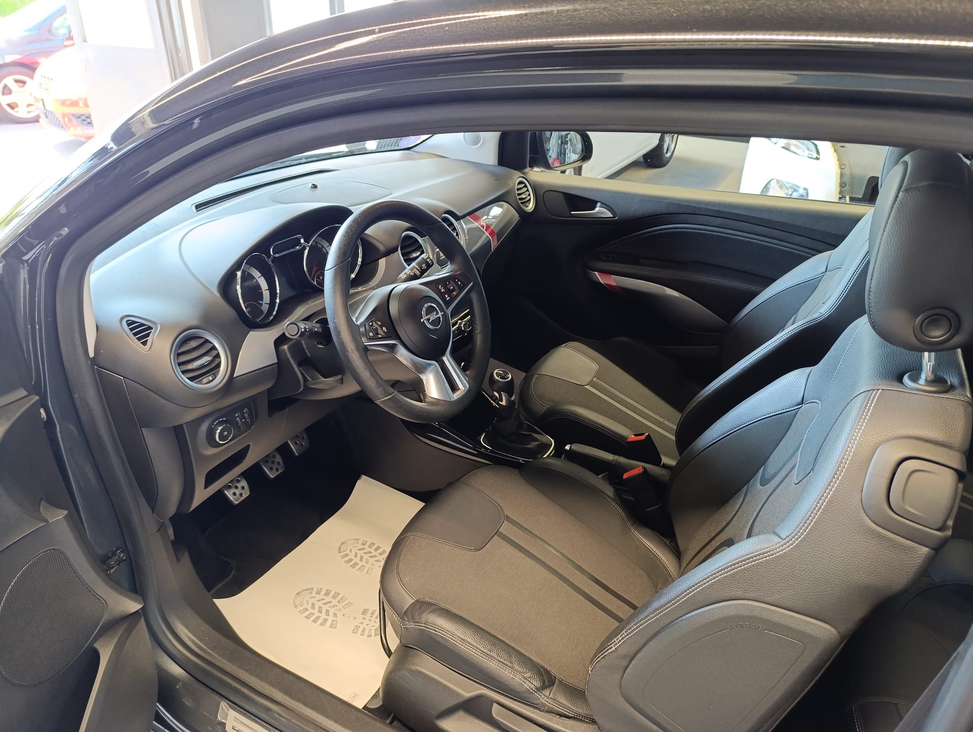 OPEL Adam 1.4 Turbo S-image-10