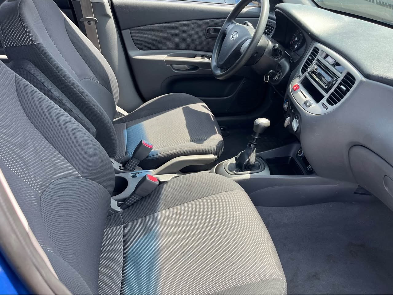 KIA Rio 1.4 16V Classic-image-8